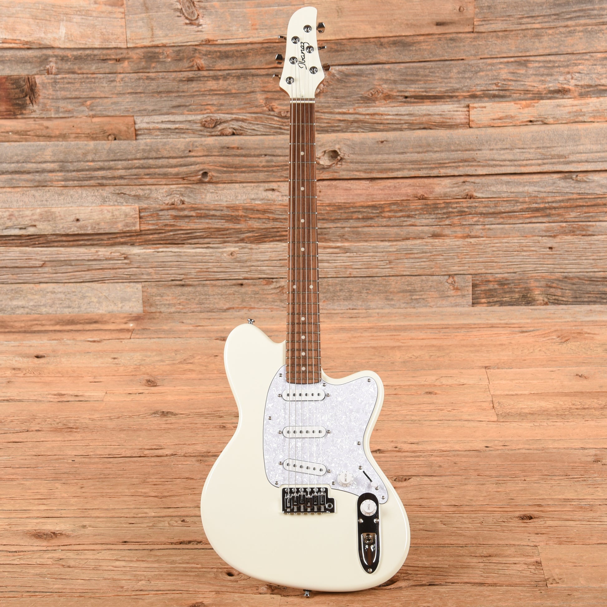 Ibanez ICHI00 White Electric Guitars / Solid Body