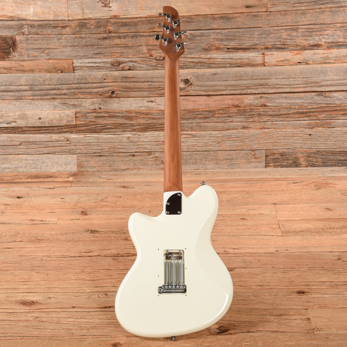 Ibanez ICHI00 White Electric Guitars / Solid Body