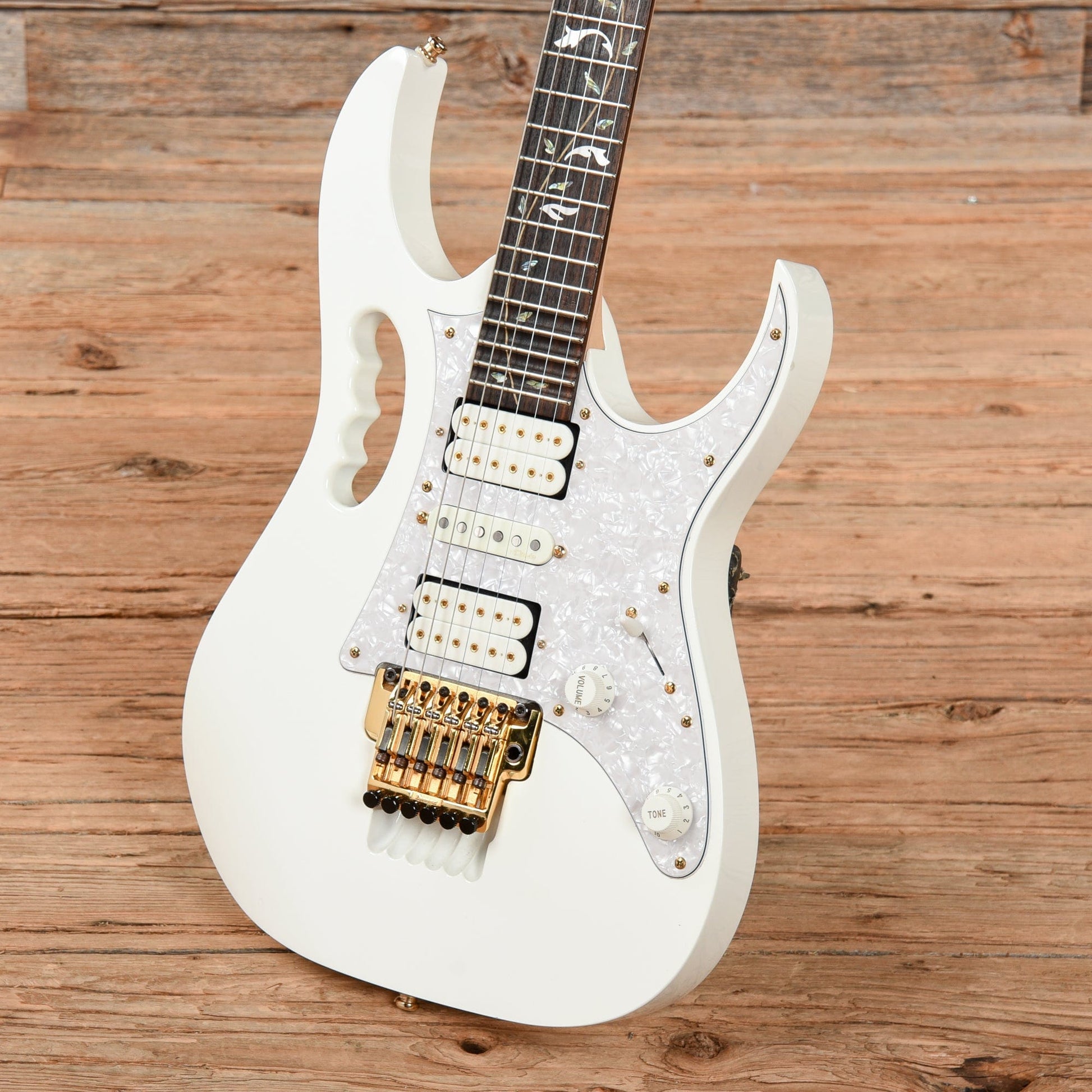 Ibanez Jem 7V White 2006 Electric Guitars / Solid Body