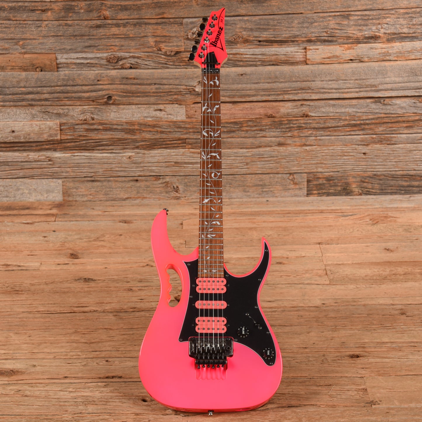 Ibanez JEM Junior SP Pink 2018 Electric Guitars / Solid Body