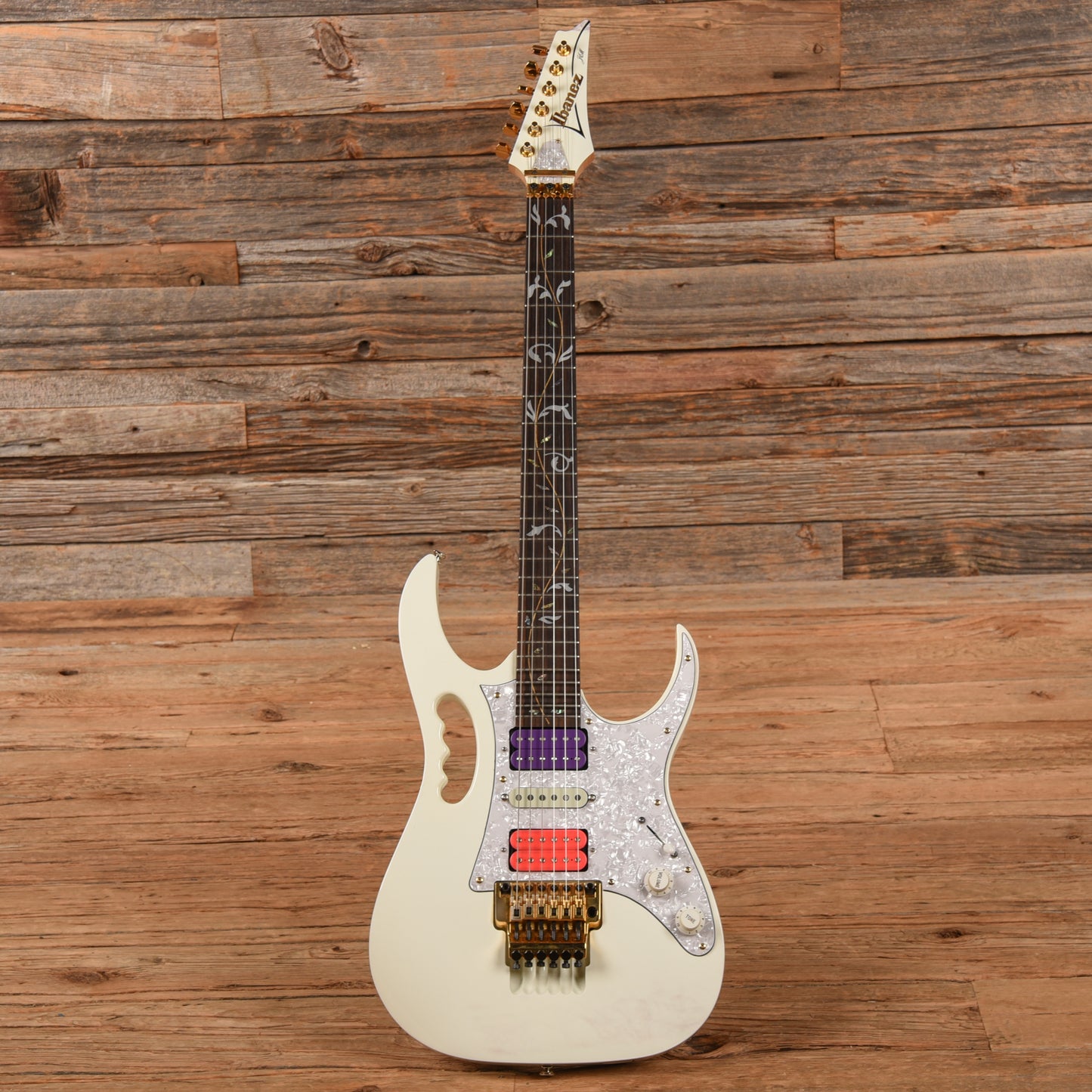 Ibanez Jem7V White Electric Guitars / Solid Body