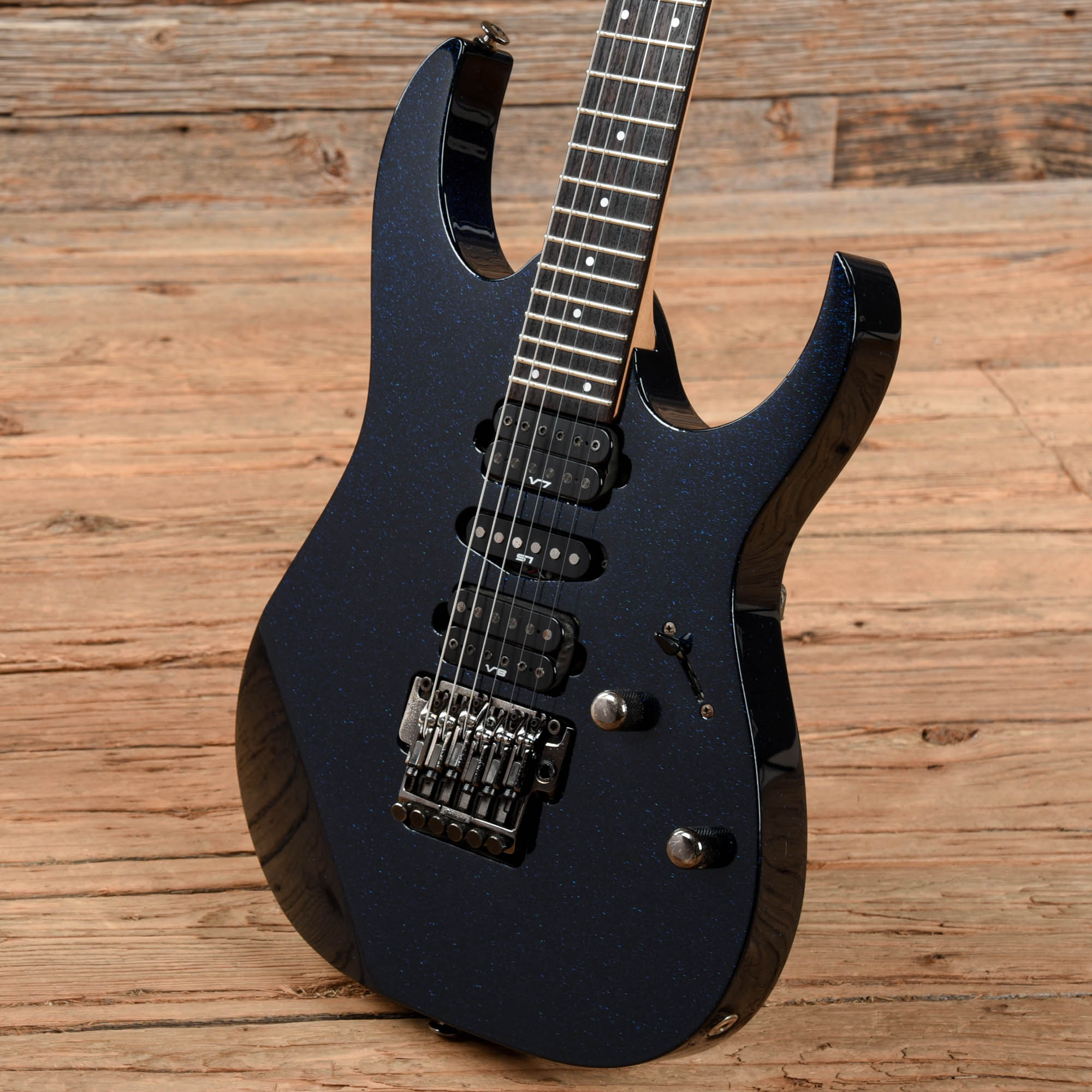 Ibanez RG1570 Prestige Cosmic Blue 2005 – Chicago Music Exchange