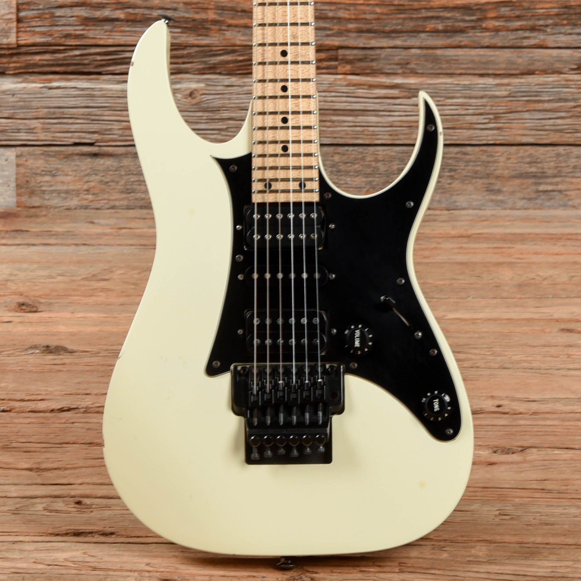 Ibanez RG550 White 1989 Electric Guitars / Solid Body