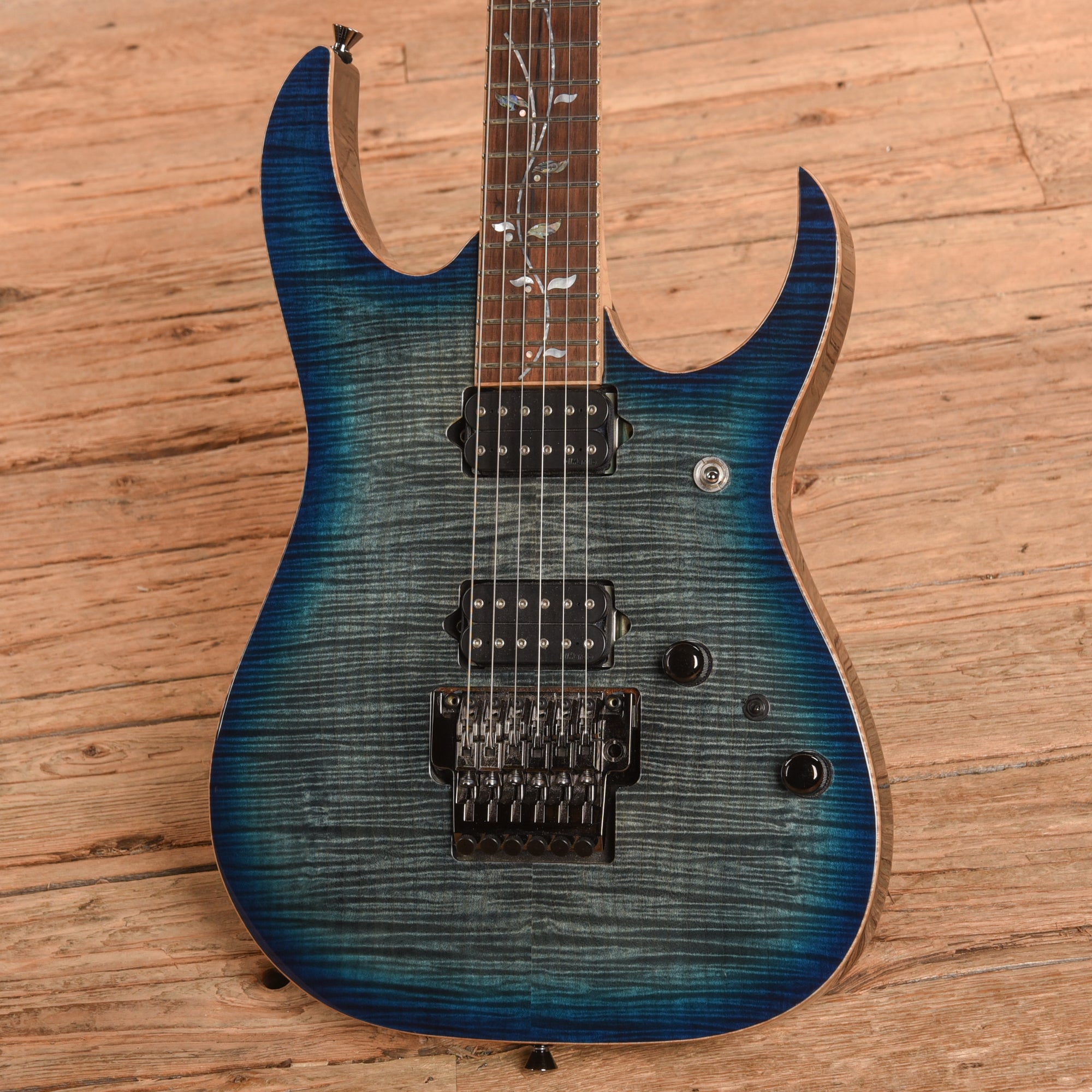 Ibanez RG8520 Sodalite 2019 Electric Guitars / Solid Body
