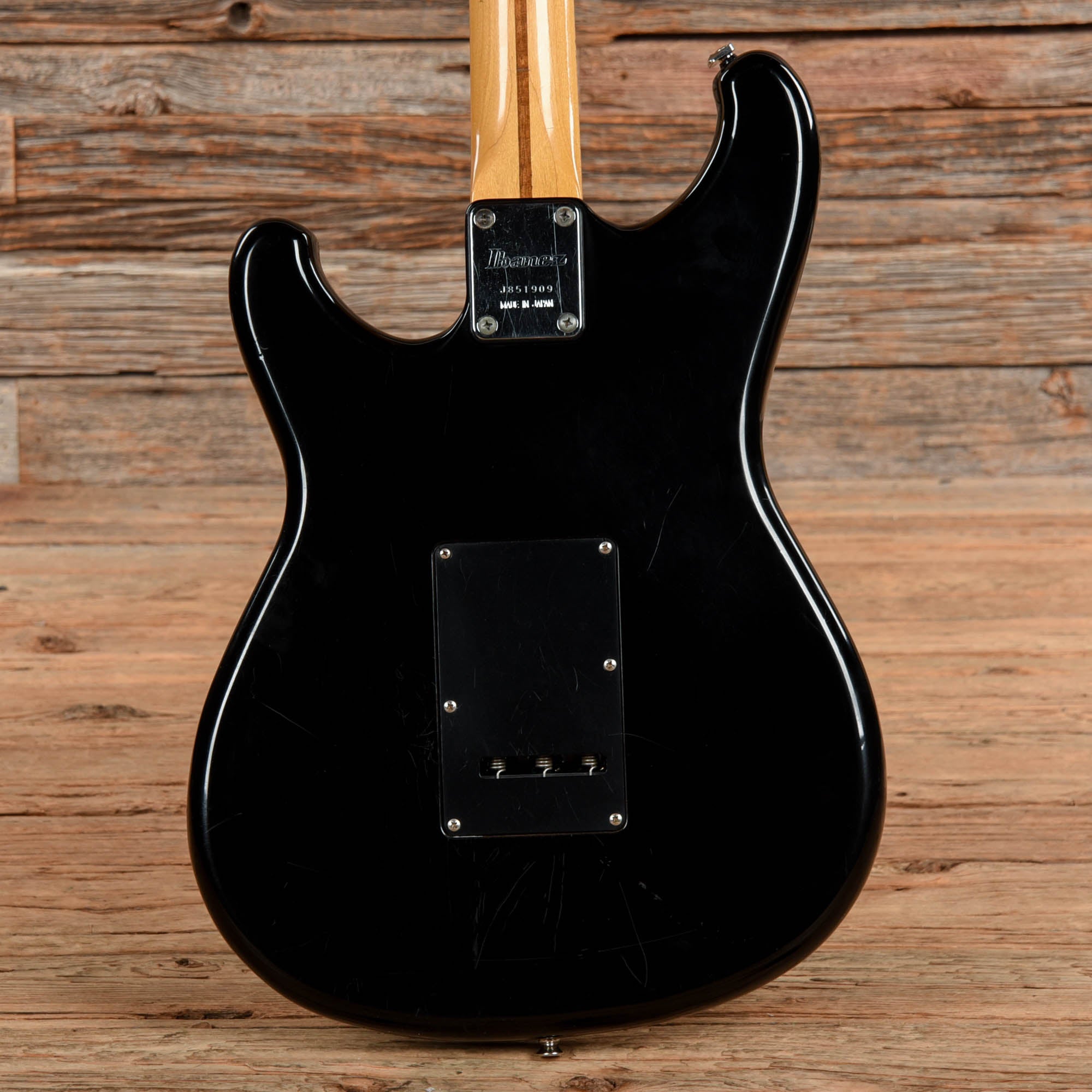 Ibanez Roadstar II RS-140 Black 1980s Electric Guitars / Solid Body