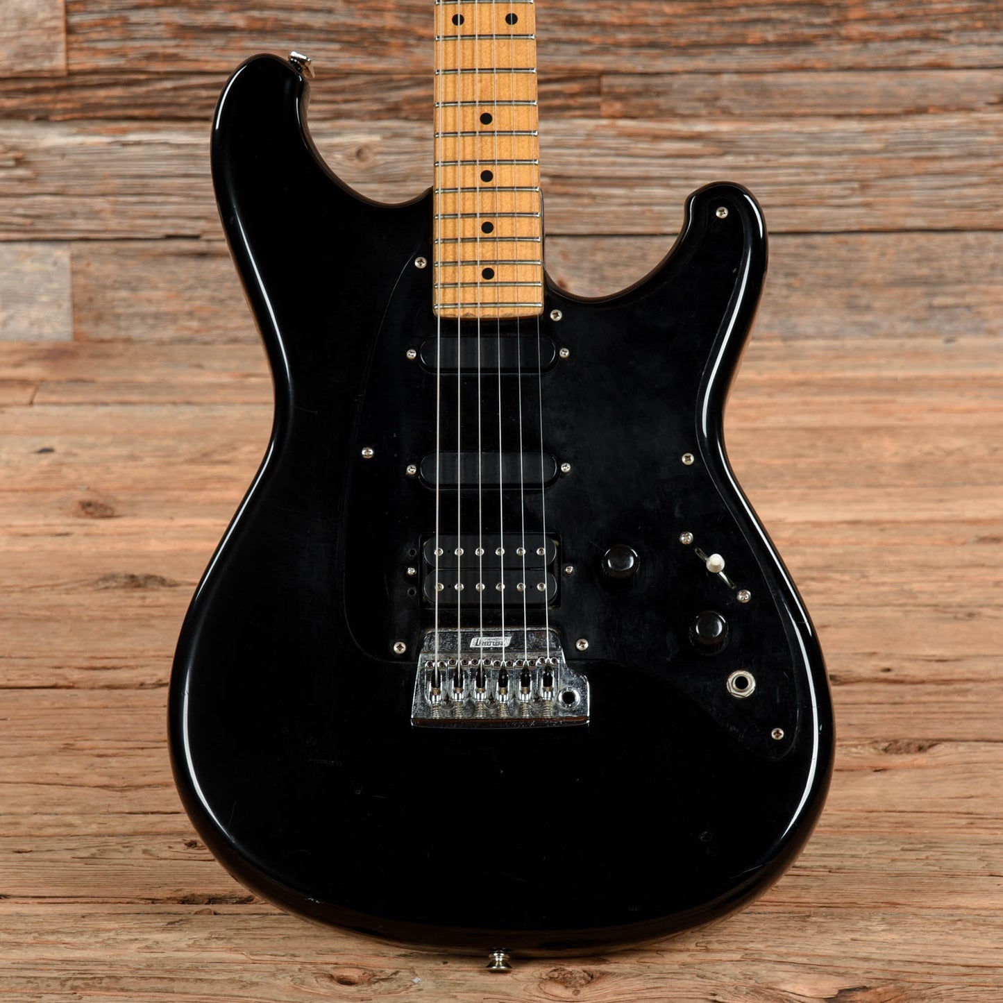 Ibanez Roadstar II RS-140 Black 1980s Electric Guitars / Solid Body