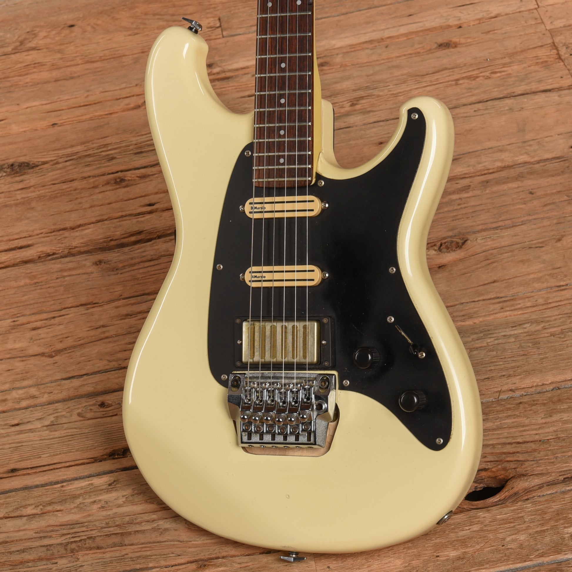 Ibanez Roadstar II RS440 White Electric Guitars / Solid Body