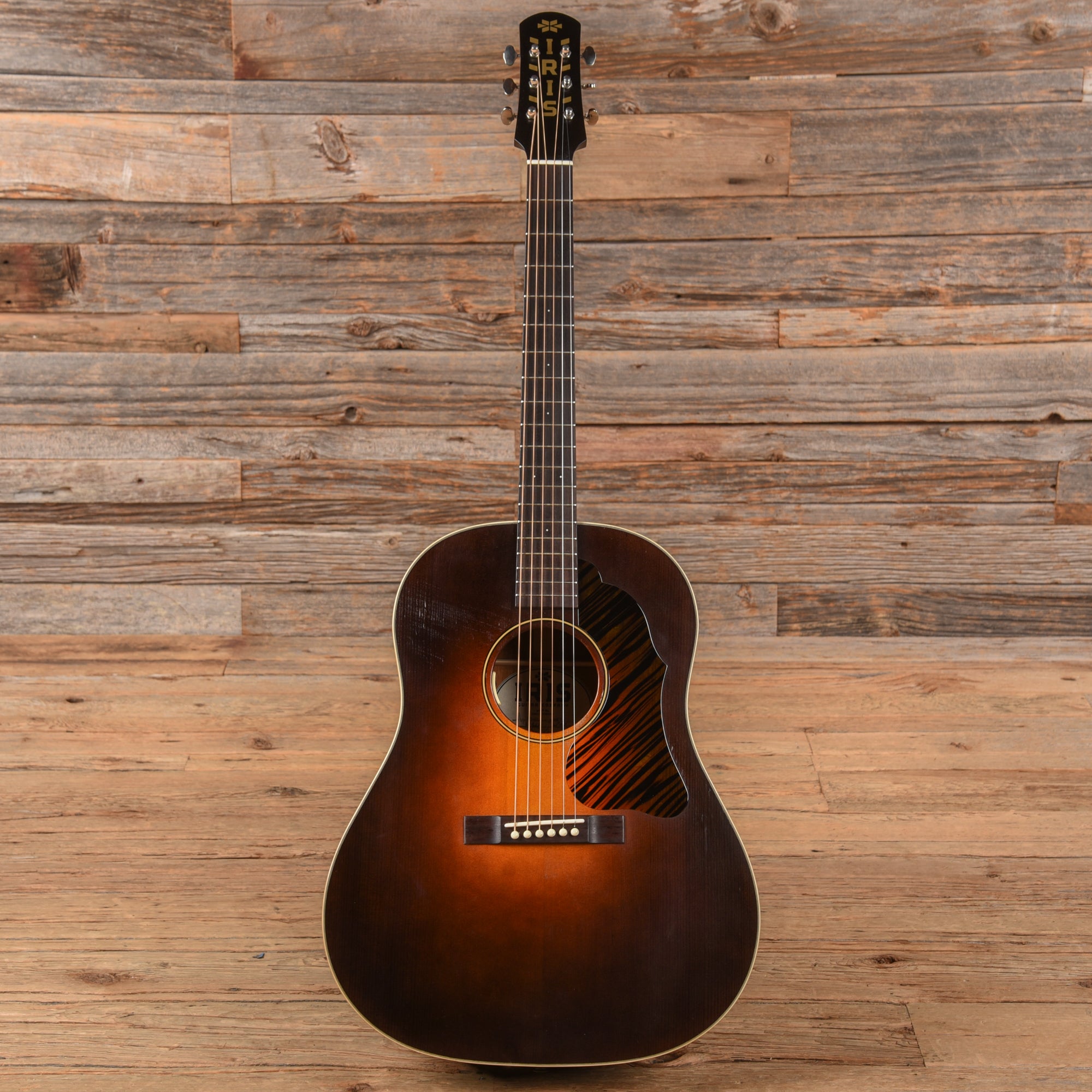 Iris DF Sunburst Acoustic Guitars / Dreadnought