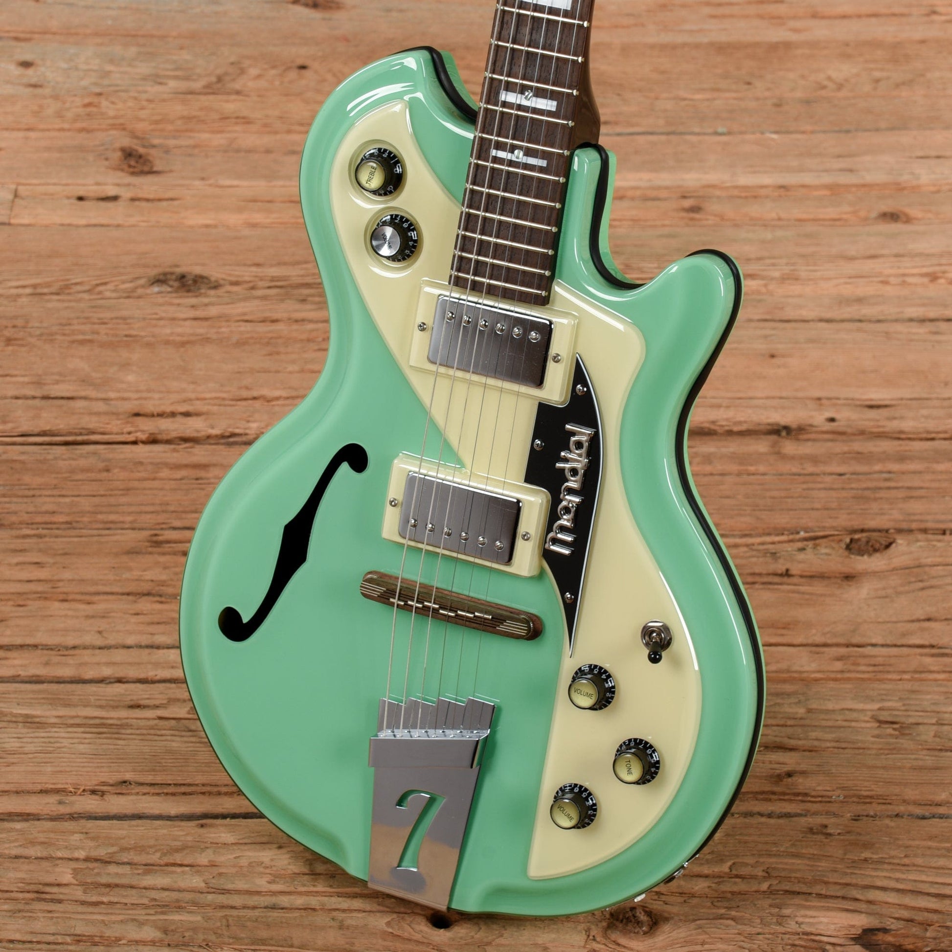 Italia Mondial Italia Green Electric Guitars / Semi-Hollow