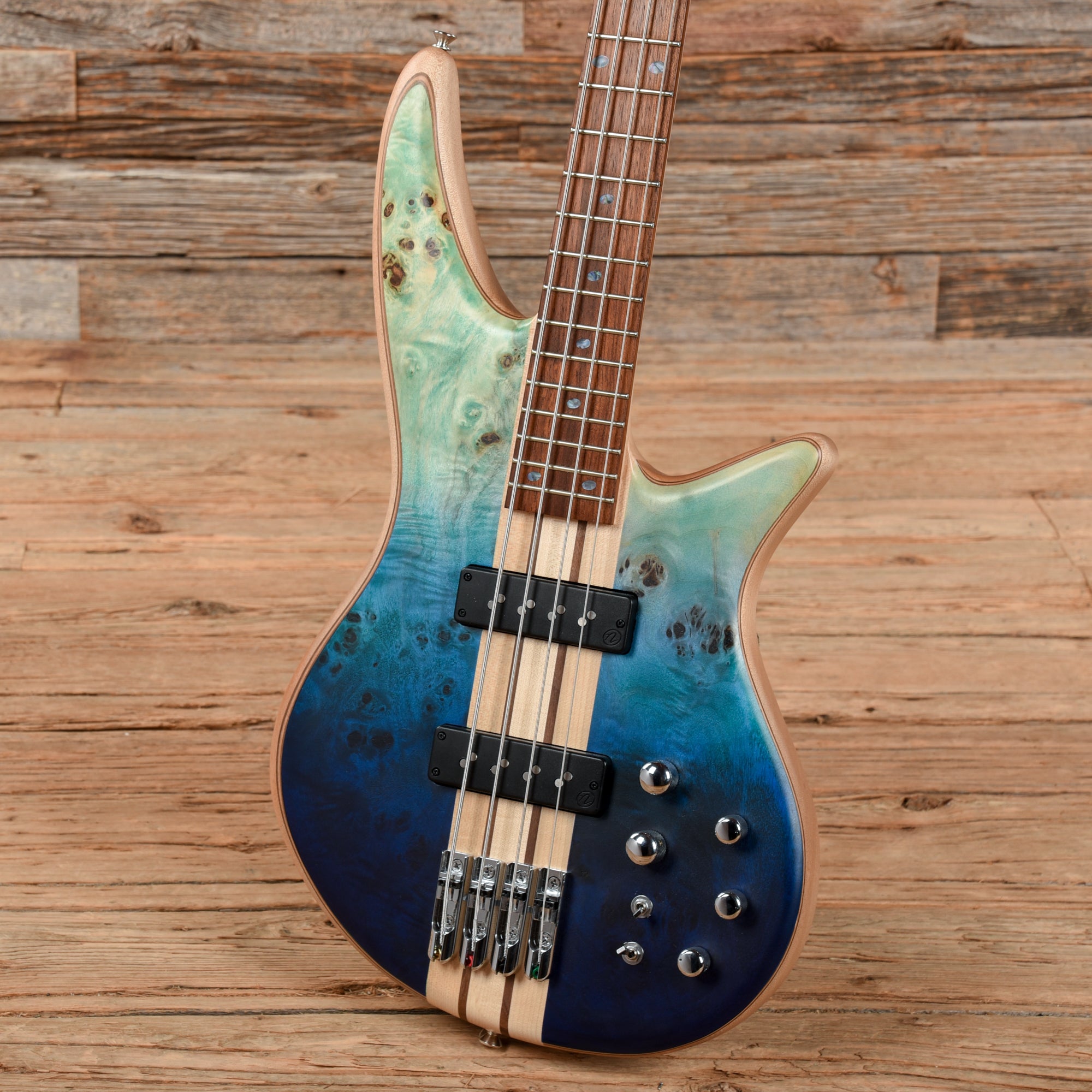 Jackson Pro Series Spectra Bass Caribbean Blue Bass Guitars / 4-String