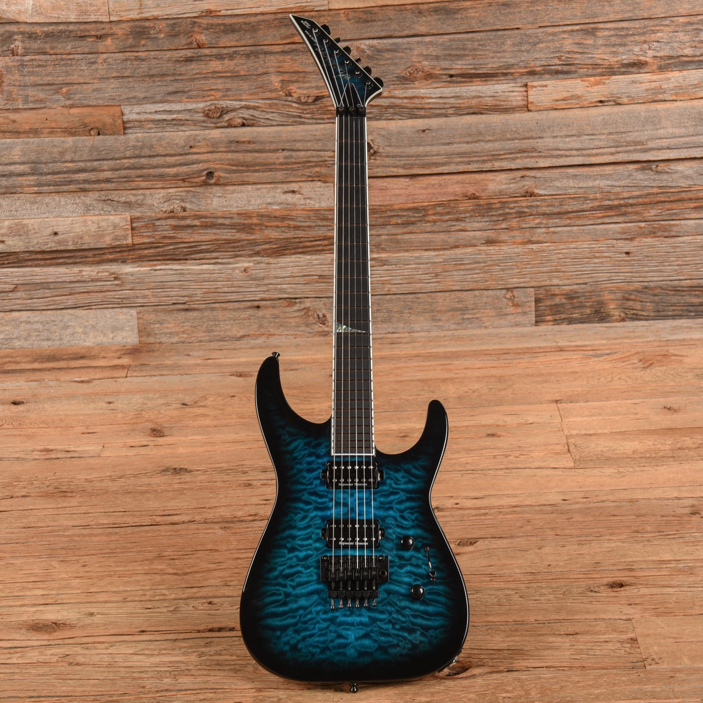 Jackson Custom Shop Custom Select Soloist 2H FR QMT Trans Blue Burst 2022 Electric Guitars / Solid Body