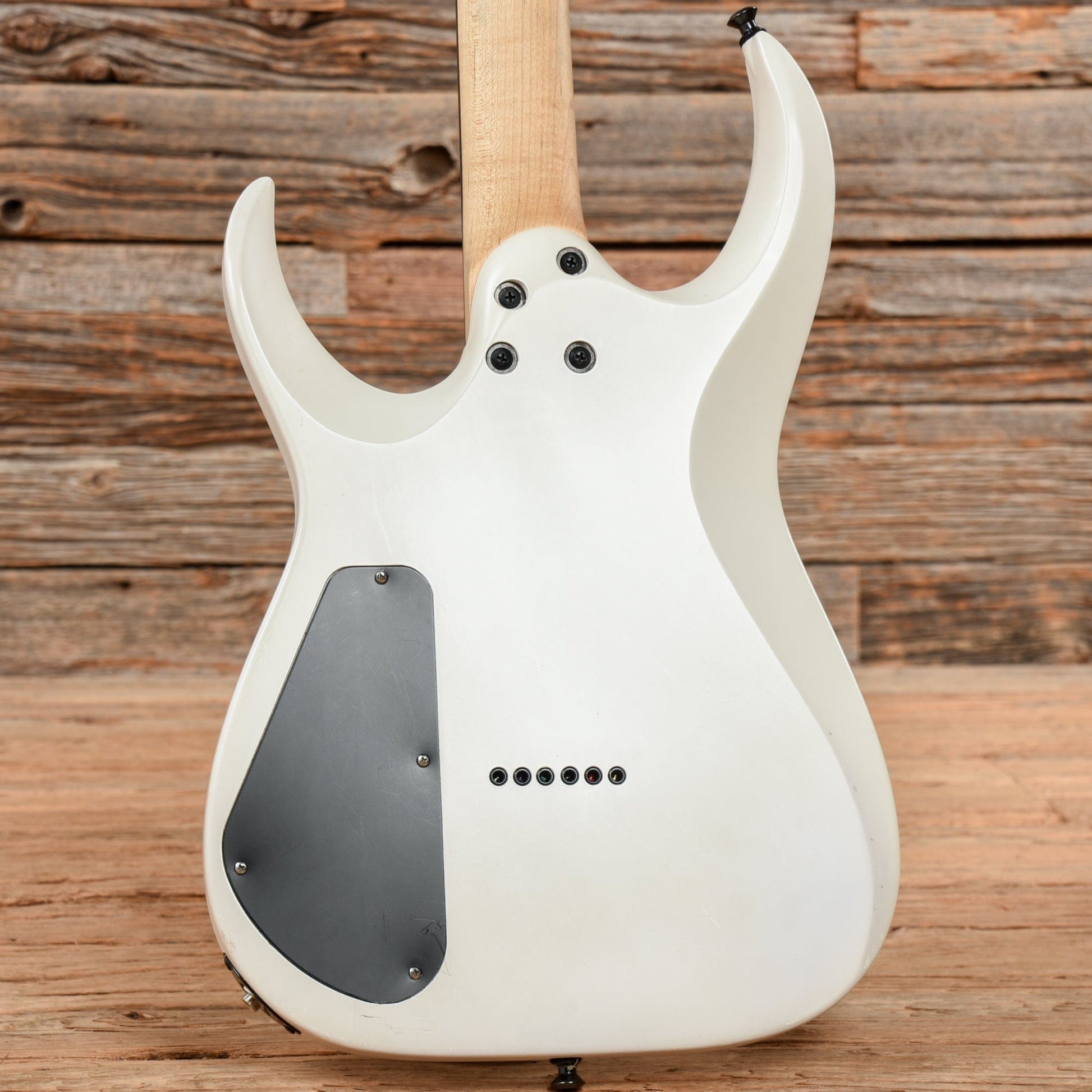 Jackson Pro Series Misha Mansoor Signature Juggernaut HT6 Satin White Electric Guitars / Solid Body