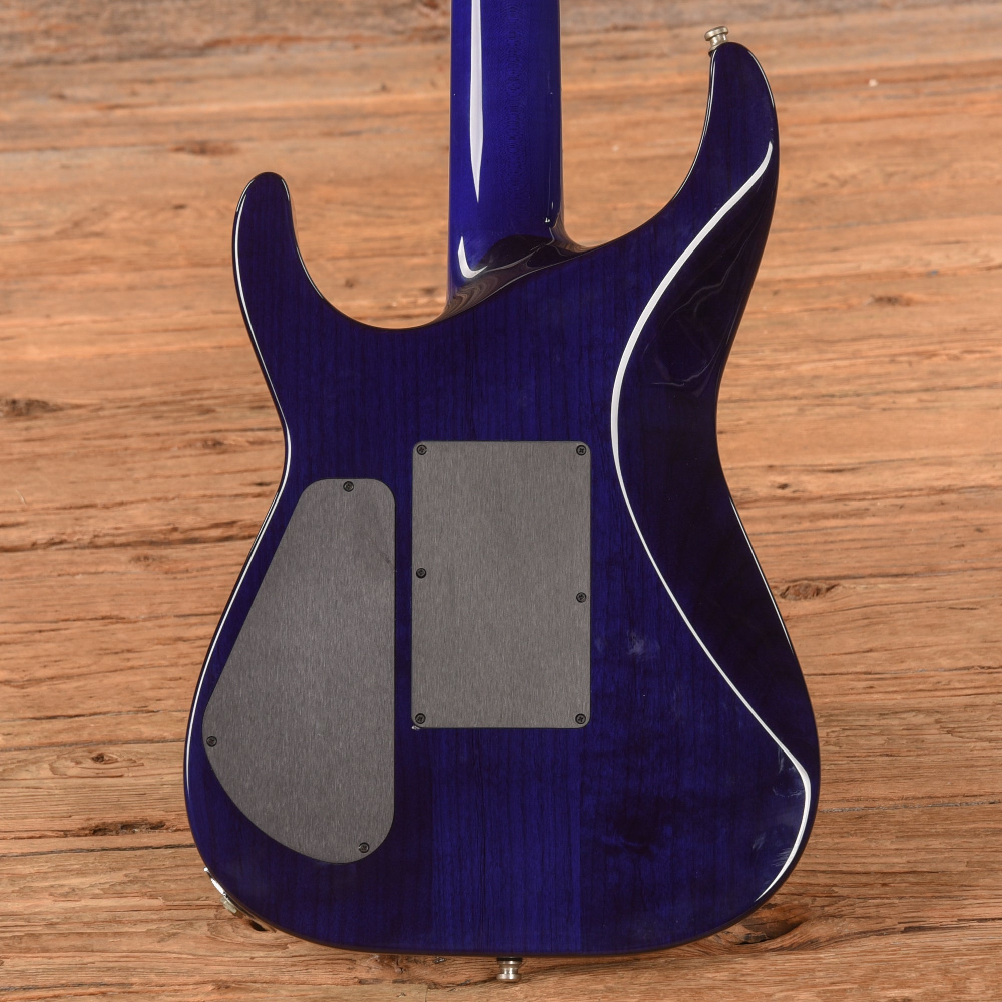 Jackson USA Select Soloist SL2H Transparent Blue – Chicago Music