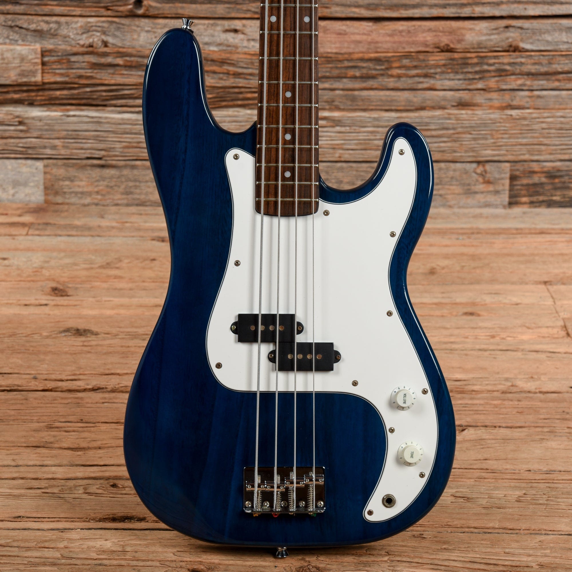 Jay Turser JTB40 Bass Blue Chicago Music Exchange
