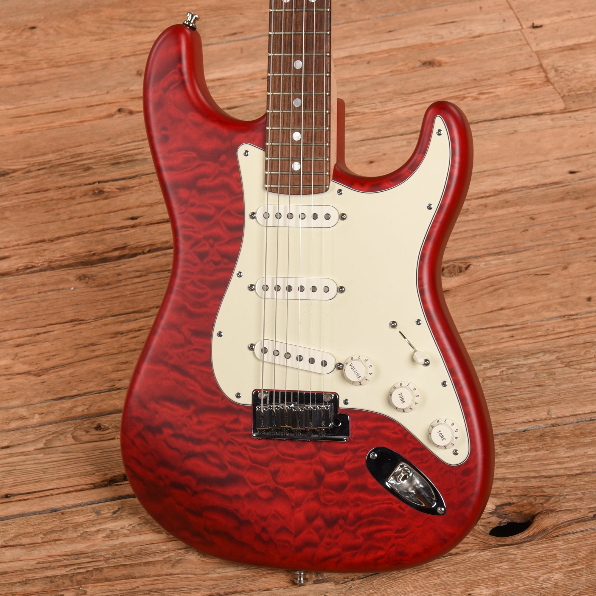 Fender Custom Shop Custom Deluxe Stratocaster Crimson Red Transparent 2013