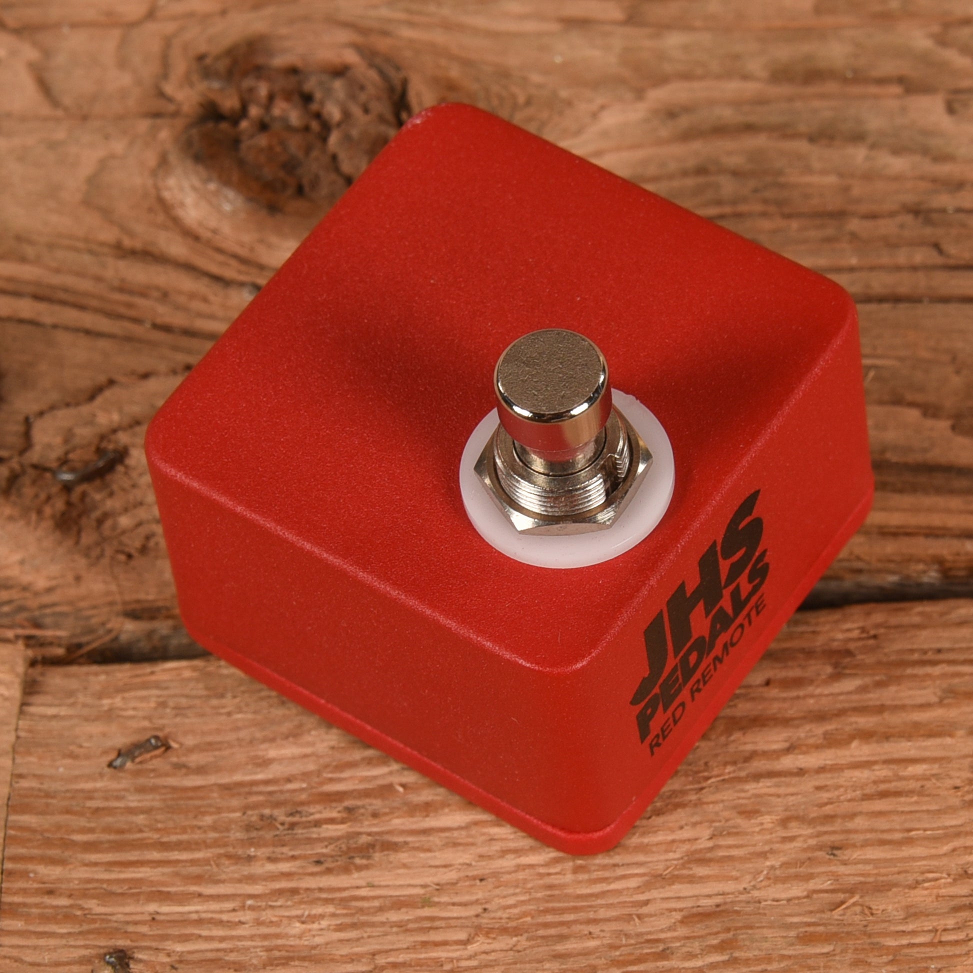 JHS Kilt 10 w/ Red Remote Effect Pedals
