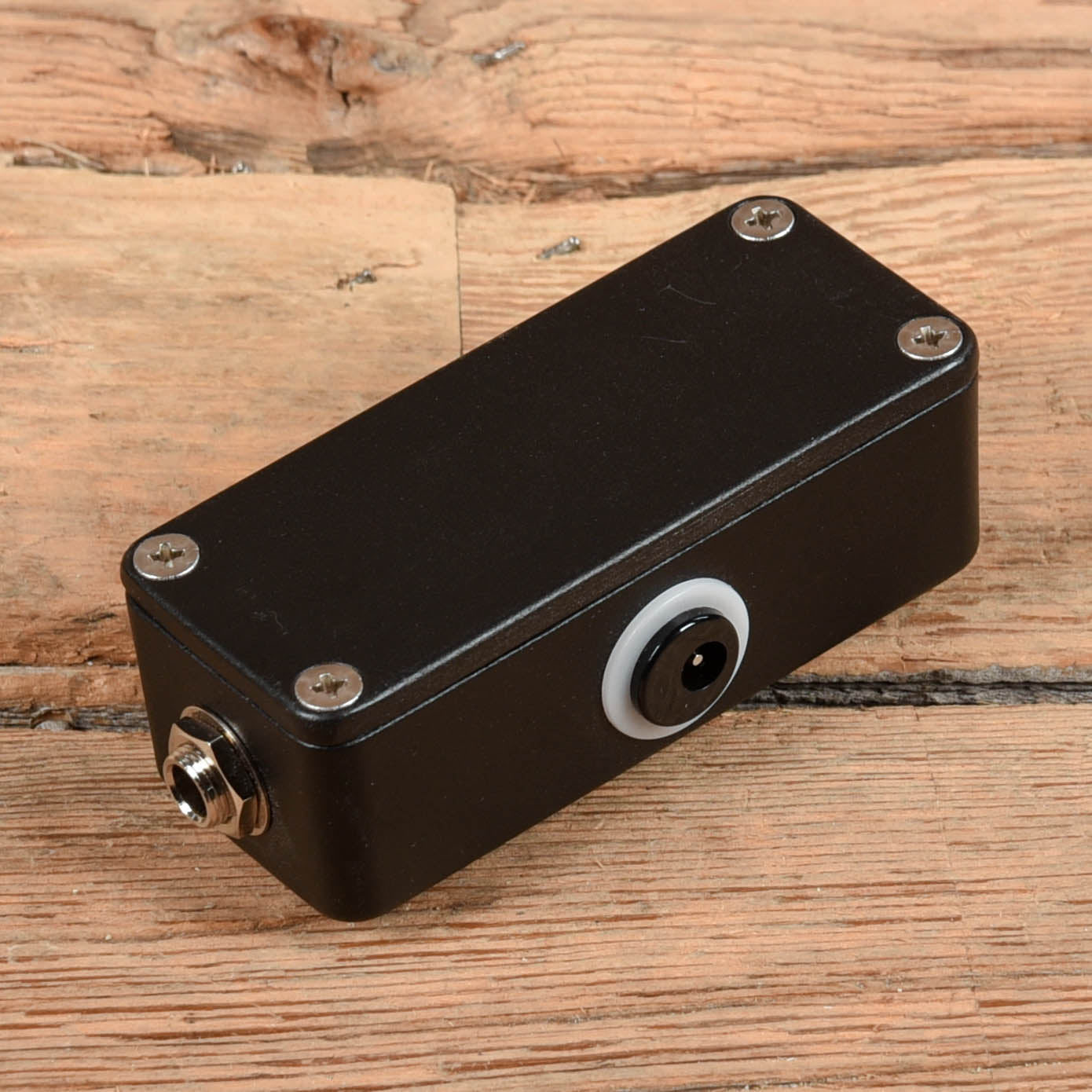 jhs pedals little black buffer JHS Little Black Buffer – Chicago Music Exchange