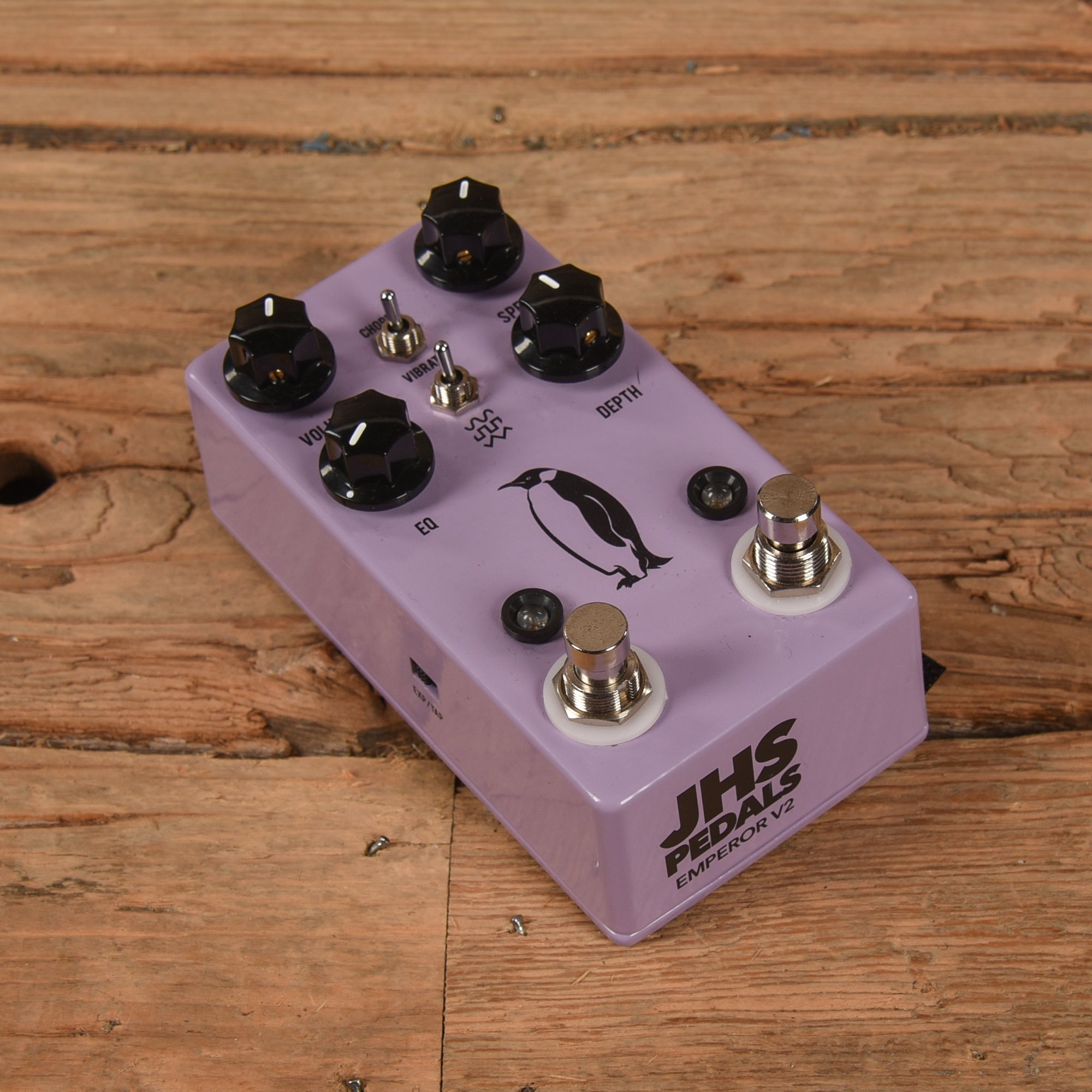 JHS Emperor V2 Effects and Pedals / Chorus and Vibrato