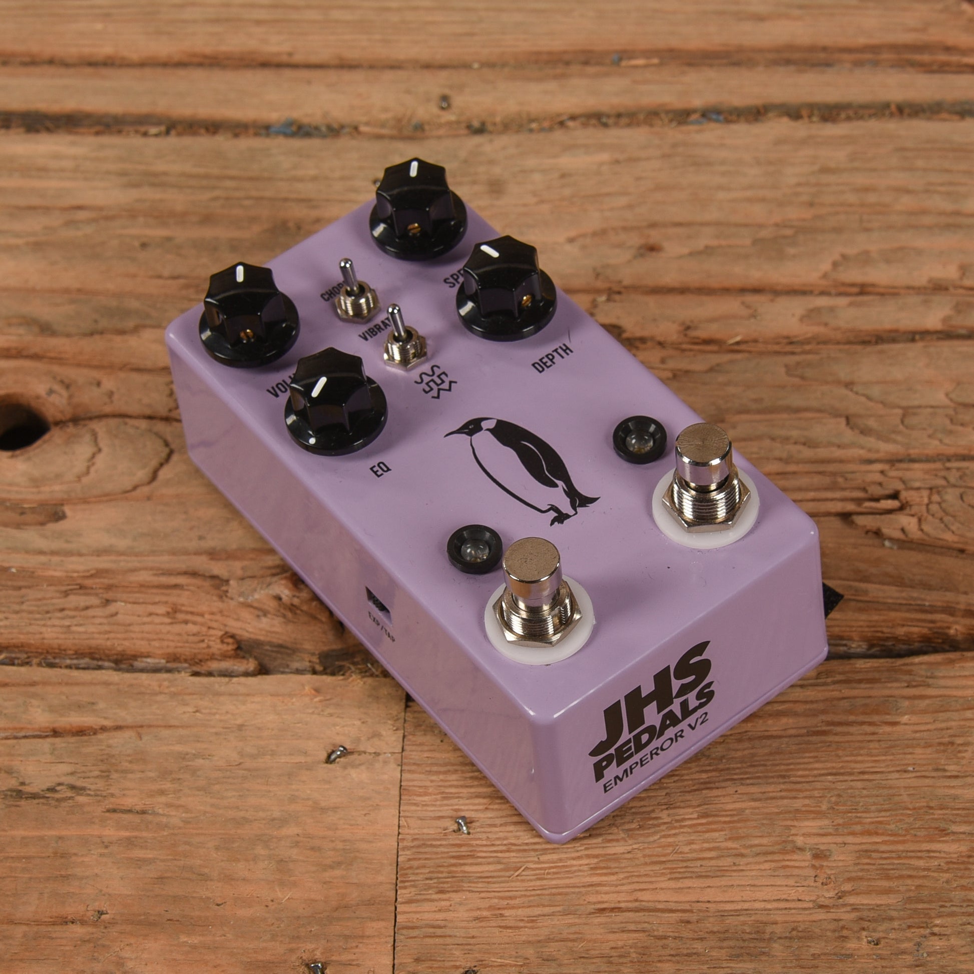 JHS Emperor V2 Effects and Pedals / Chorus and Vibrato