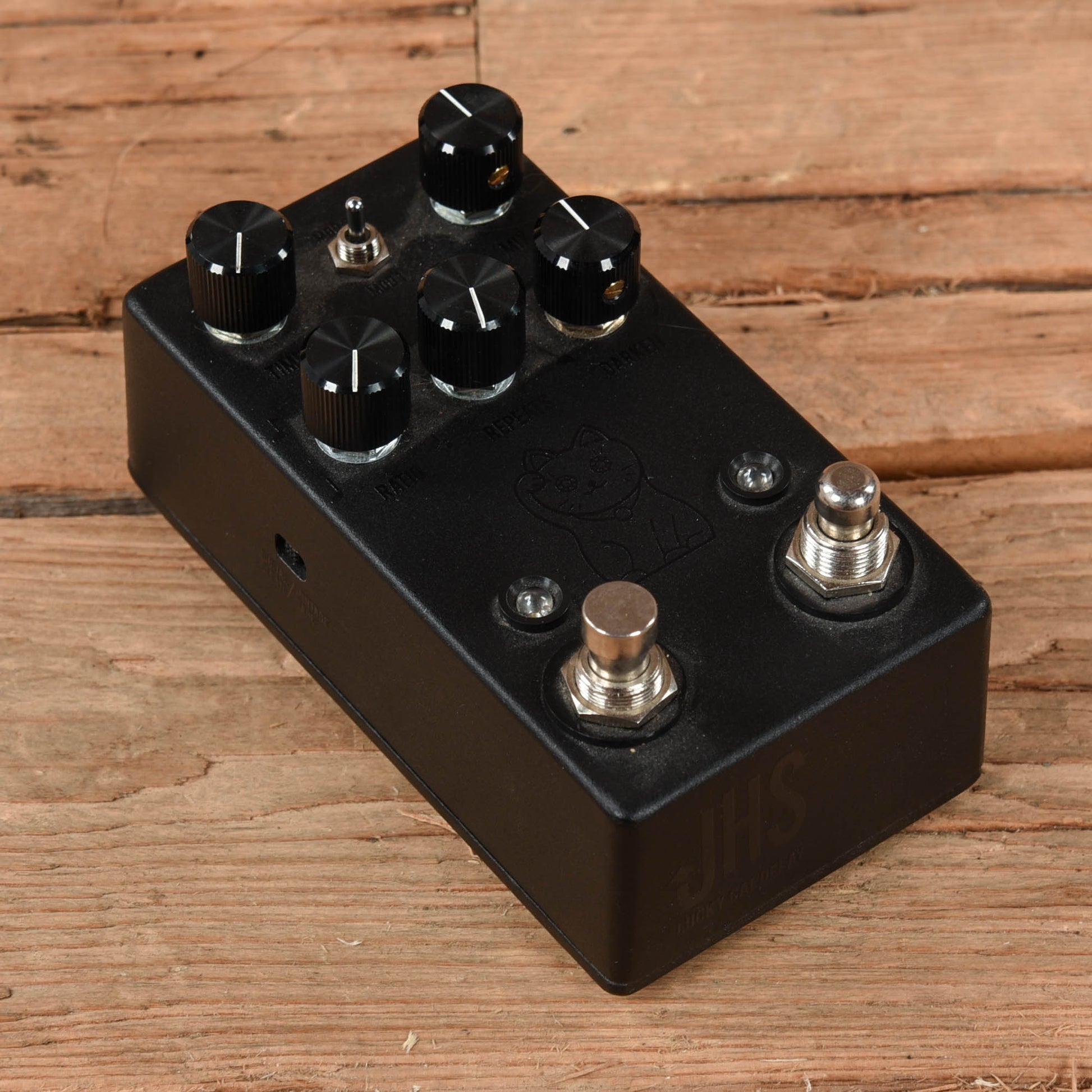 JHS Lucky Cat Effects and Pedals / Delay