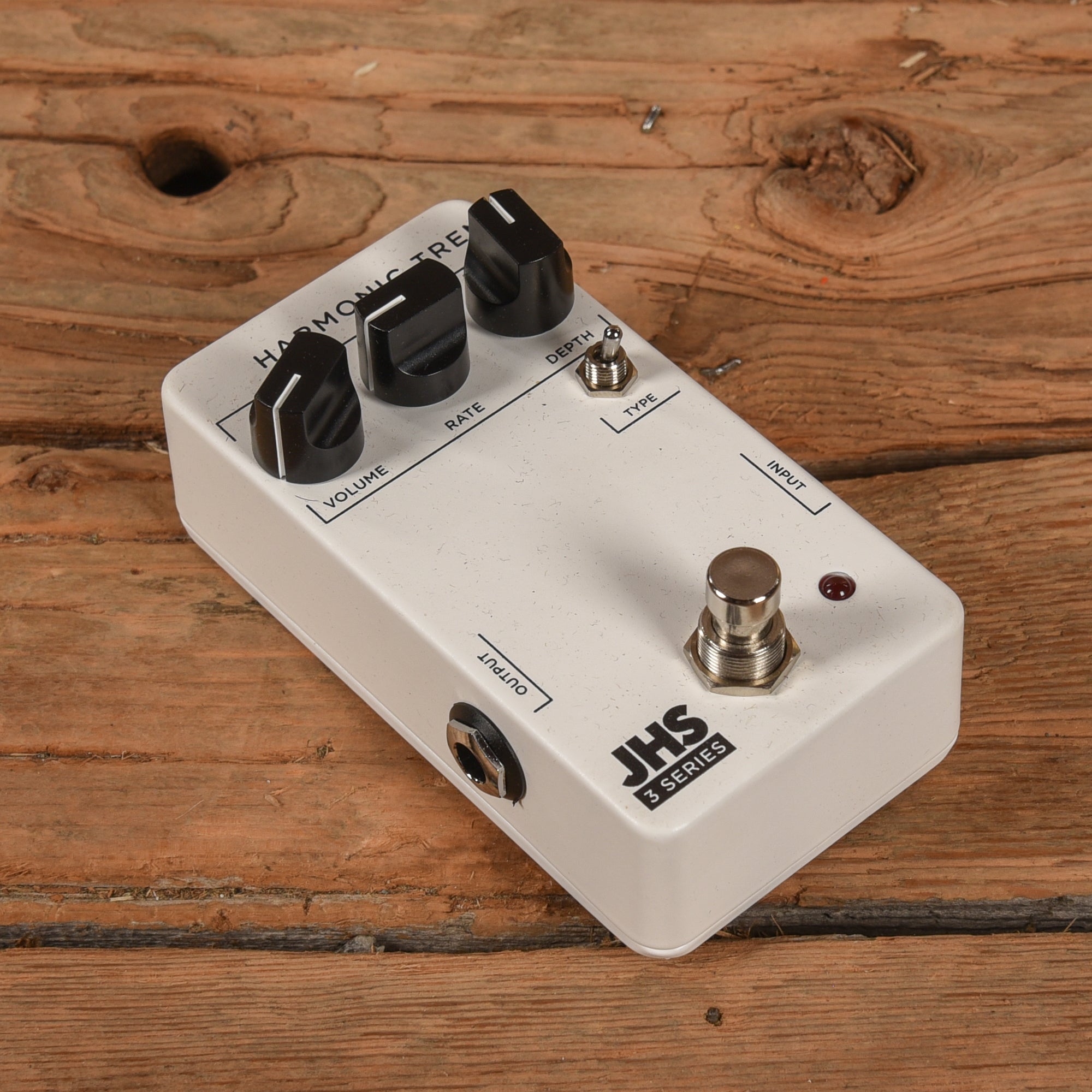JHS 3 Series Harmonic Trem Effects and Pedals / Tremolo
