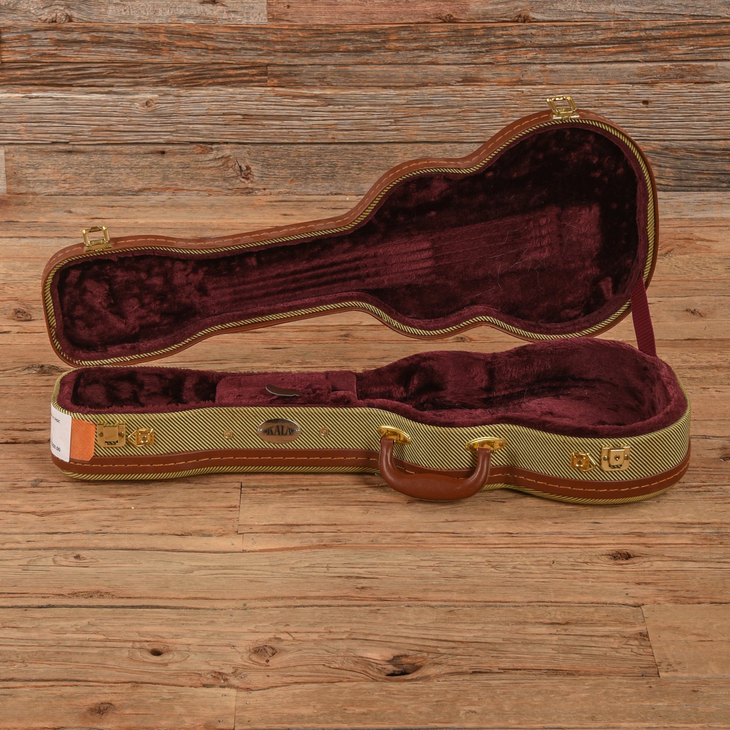 Kala SKTGE-C Natural Folk Instruments / Ukuleles