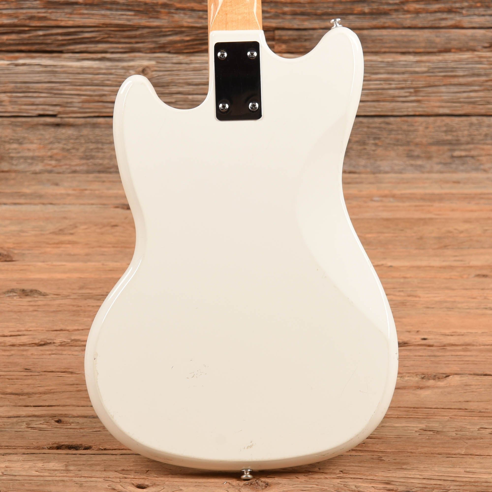 Kalamazoo KB-1 White 1960s Bass Guitars / 4-String