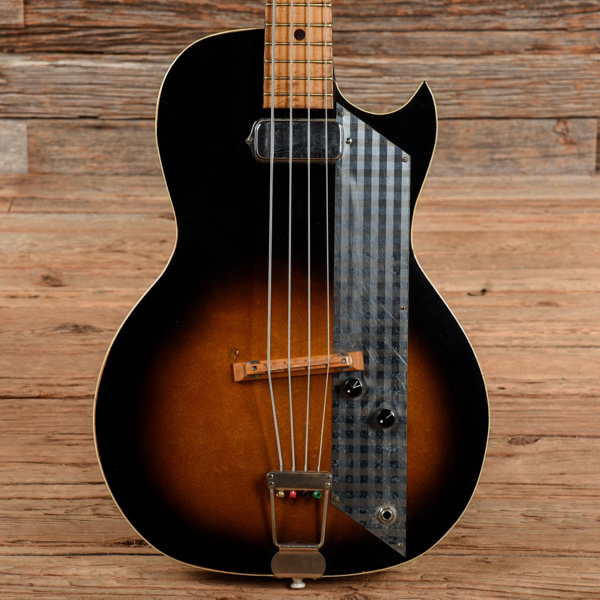 Kay Value Leader Bass Sunburst – Chicago Music Exchange