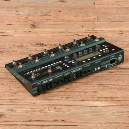 Kemper Amps Profiler Stage Guitar Amp Modeling Processor Effects and Pedals / Multi-Effect Unit