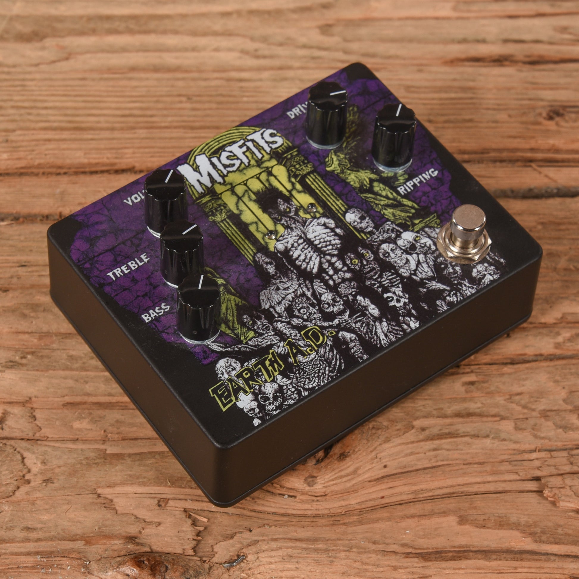 khdk pedal KHDK Misfits Earth A.D. / Wolf's Blood Guitar Pedal – Chicago Music Exchange