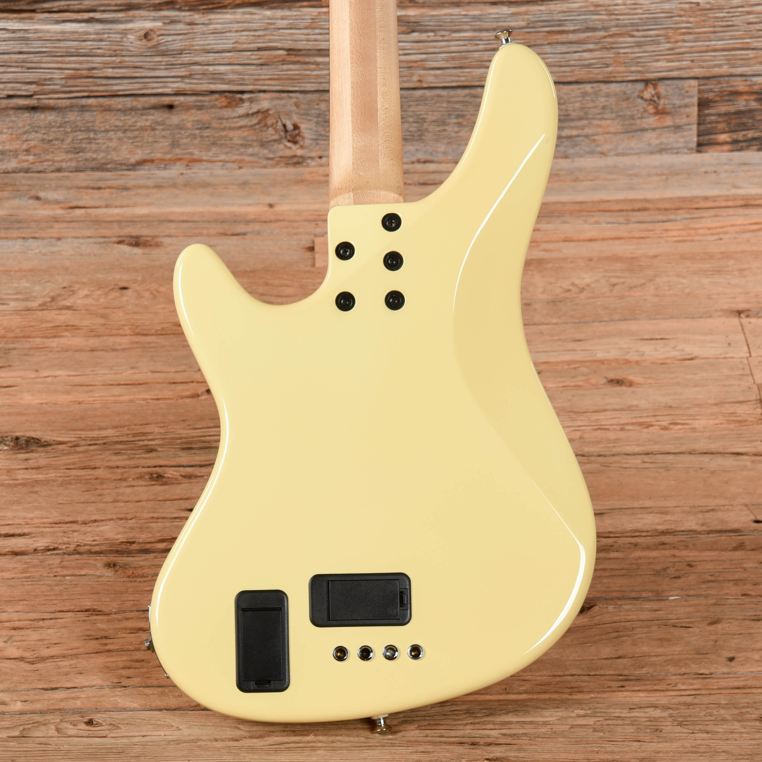 Kiesel JB4 White Bass Guitars / 4-String