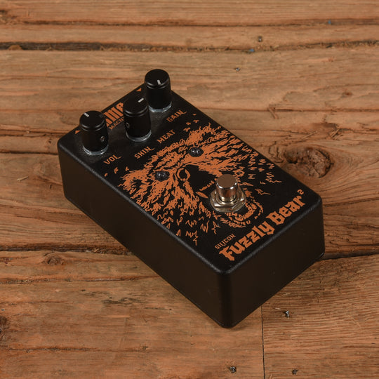 KMA Audio Machines Fuzzly Bear Effects and Pedals / Fuzz