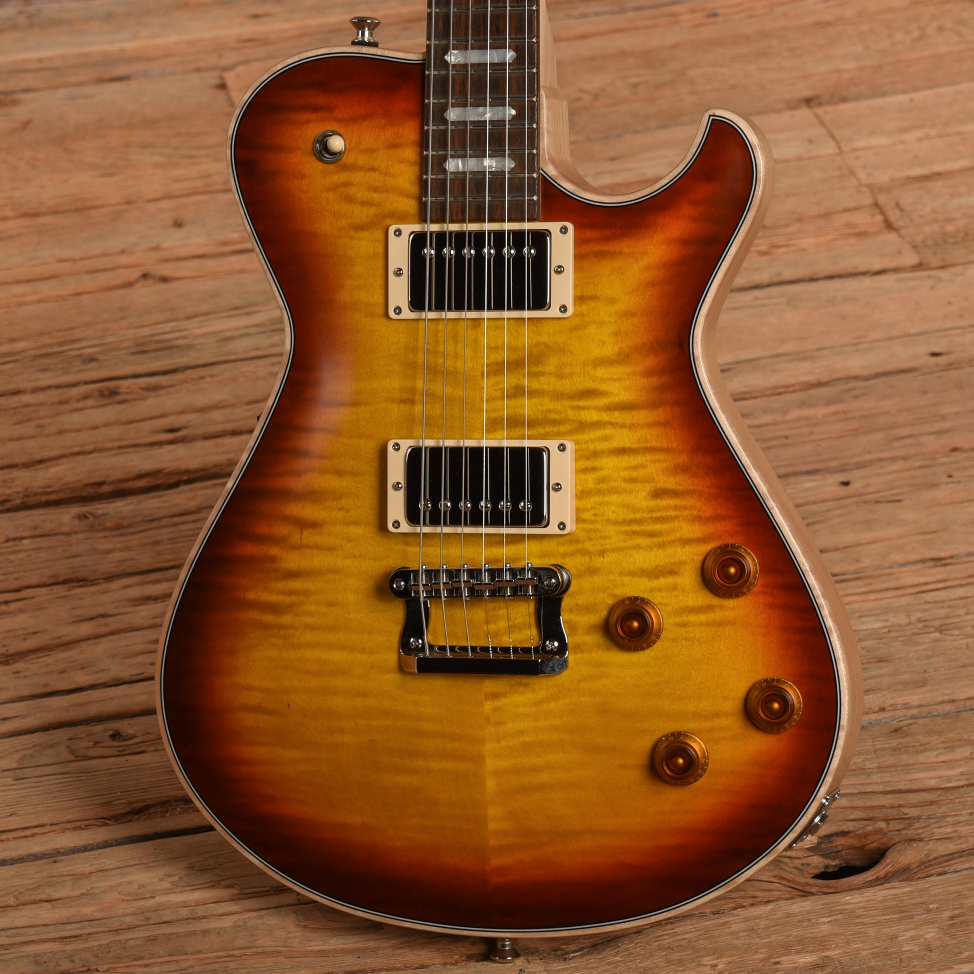 Knaggs Kenai Sunburst 2023 Electric Guitars / Solid Body