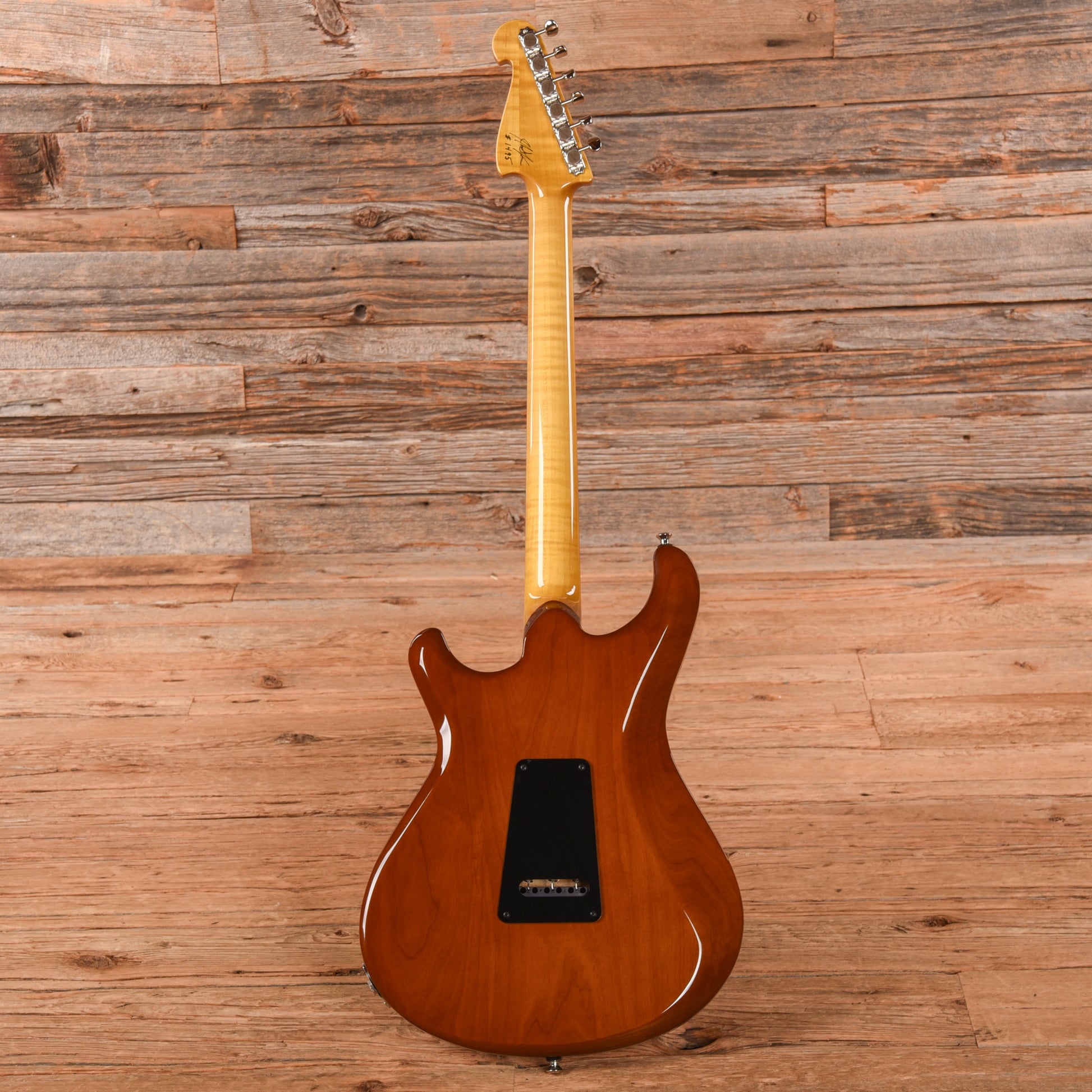 Knaggs Severn Trem SSS T-1 Coral 2024 Electric Guitars / Solid Body