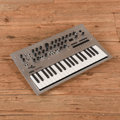 Korg Minilogue 4-Voice Polyphonic Analog Synthesizer Keyboards and Synths / Synths / Analog Synths