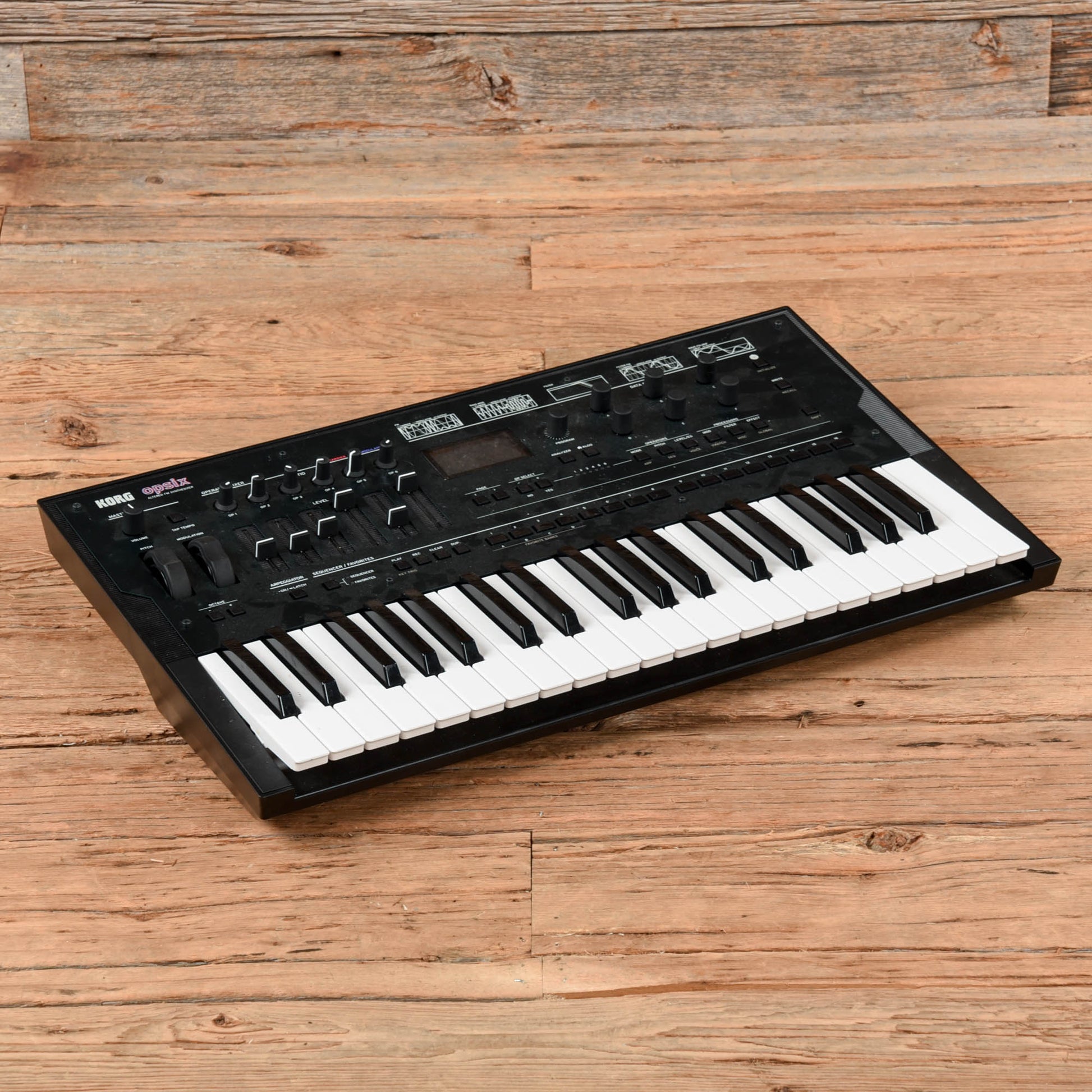 Korg Opsix 37-Key Altered FM Synthesizer Keyboards and Synths / Synths / Analog Synths