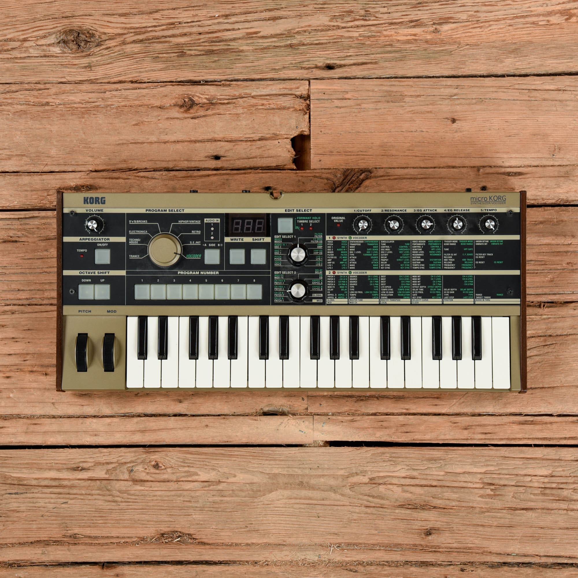 Korg microKORG 37-Key Synthesizer/Vocoder Keyboards and Synths / Synths / Digital Synths
