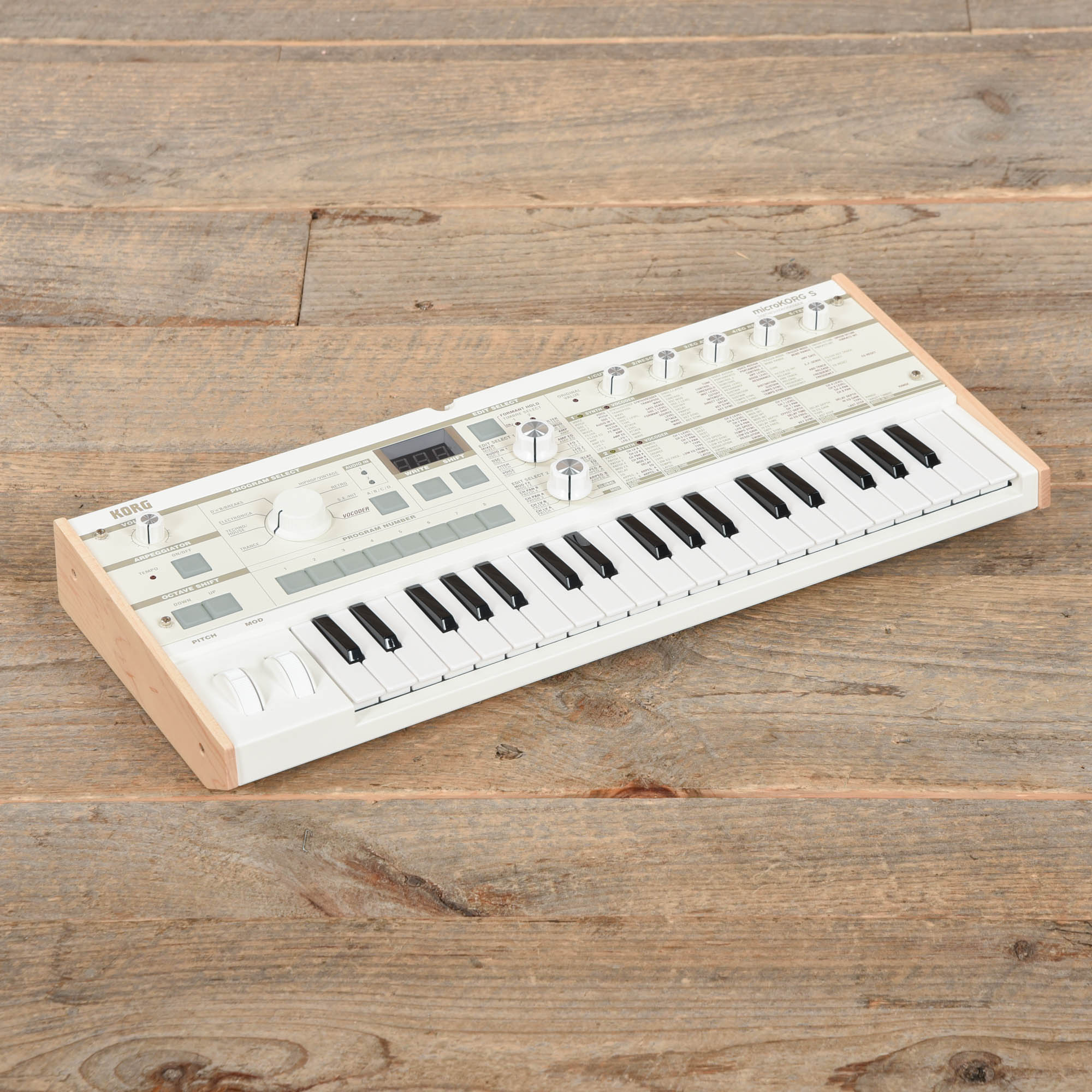 Korg MicroKorg-S Synth/Vocoder Keyboards and Synths / Synths / Digital Synths