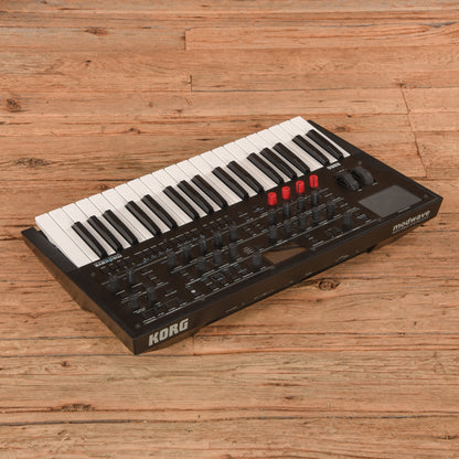 Korg Modwave 37-Key Wavetable Synthesizer Keyboards and Synths / Synths / Digital Synths