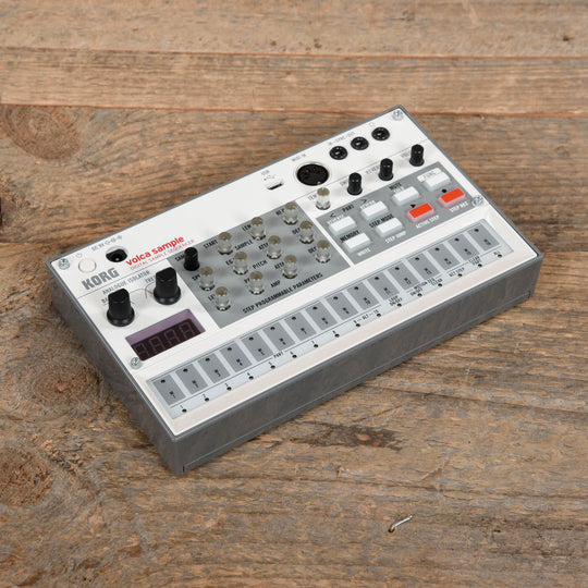 Korg Volca Sample Digital Sample Sequencer V2 Keyboards and Synths / Synths / Digital Synths