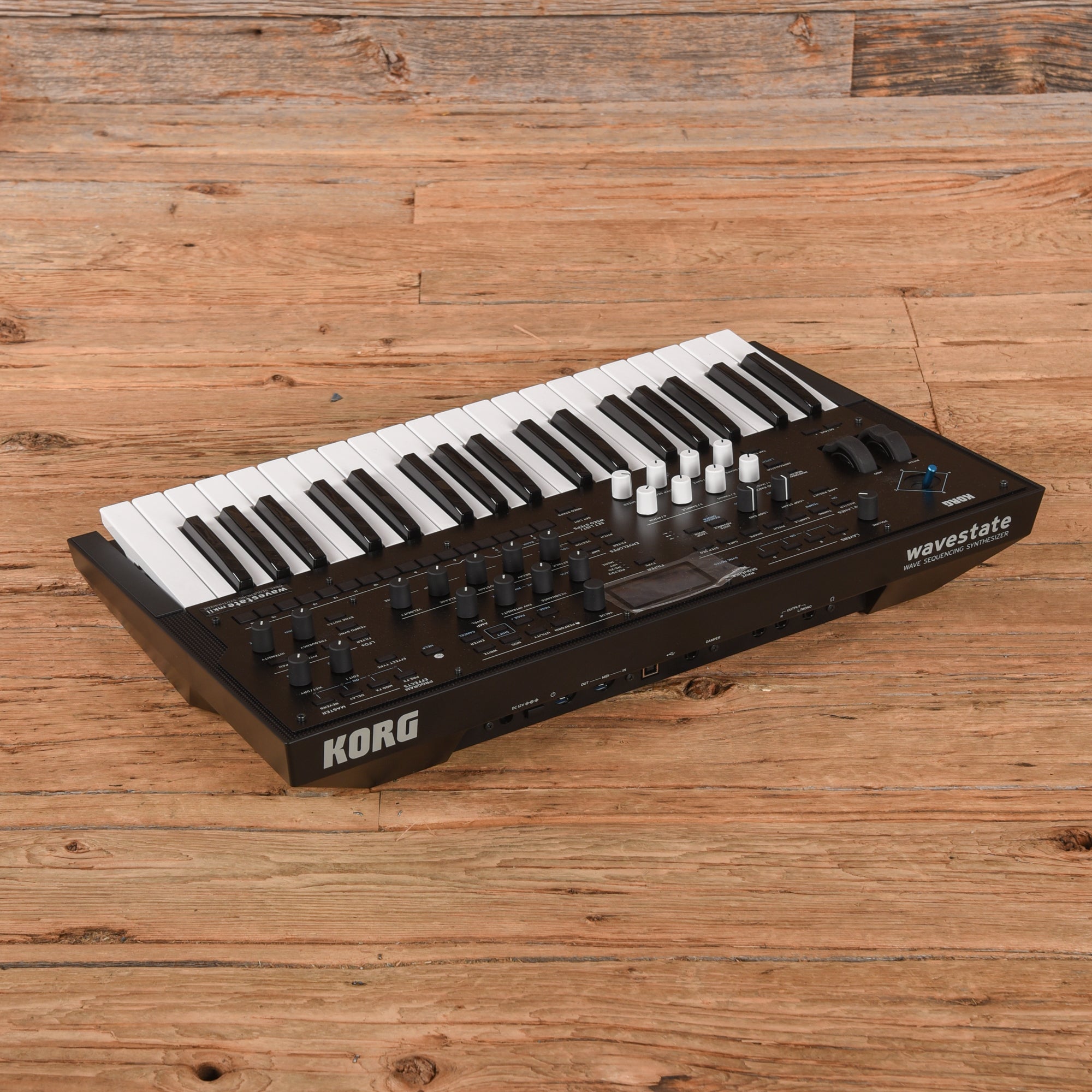 Korg Wavestate MKII Digital Wave Sequencing Synthesizer - USED Keyboards and Synths / Synths / Digital Synths