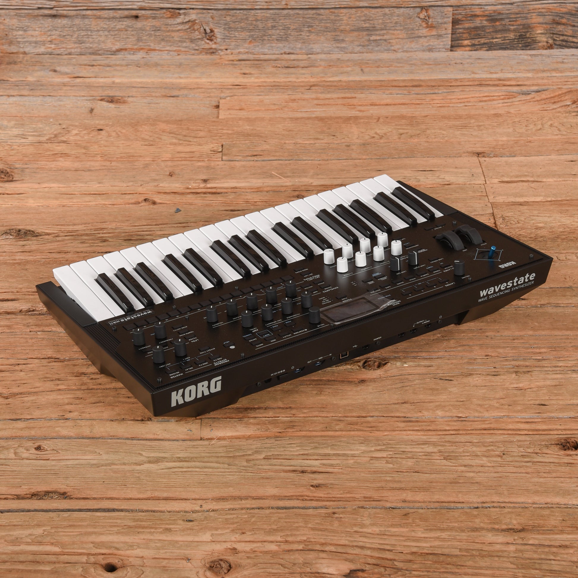 Korg Wavestate MKII Digital Wave Sequencing Synthesizer - USED Keyboards and Synths / Synths / Digital Synths