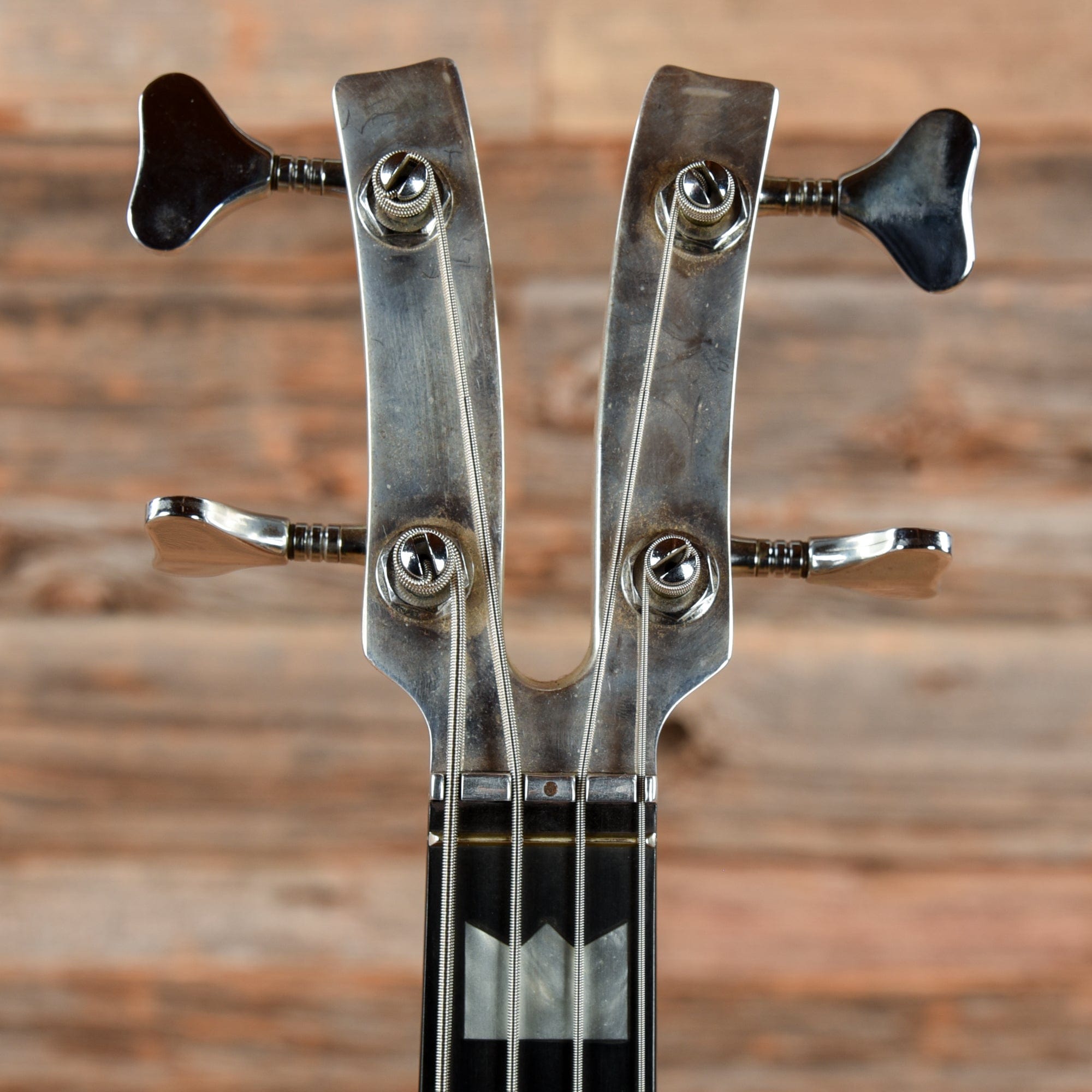 Kramer DMZ 6000B Natural 1981 – Chicago Music Exchange
