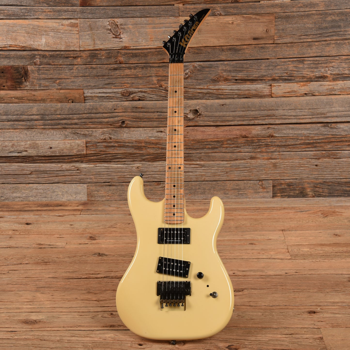Kramer Baretta White 1987 Electric Guitars / Solid Body