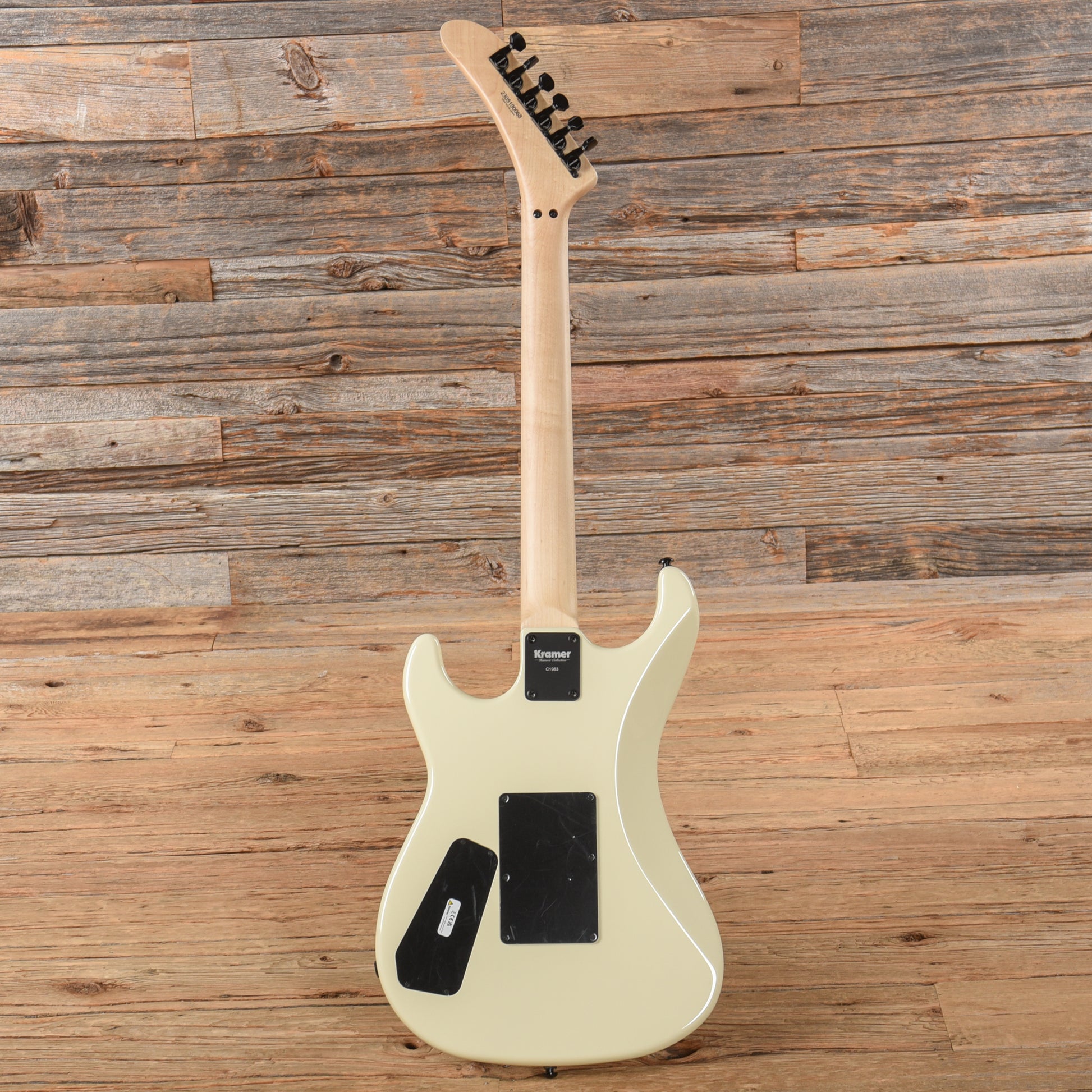 Kramer Historic Series '83 Baretta White 2023 Electric Guitars / Solid Body