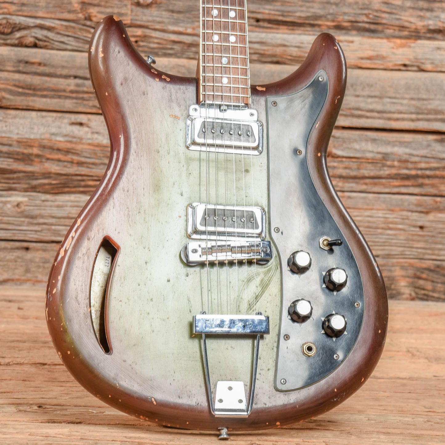 Kustom K-200 Green Burst 1968 Electric Guitars / Semi-Hollow