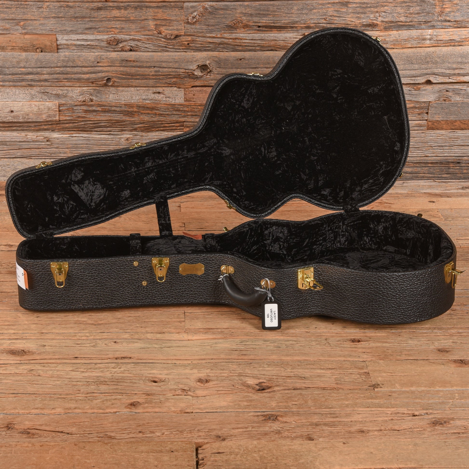 Lacey Virtuoso Natural - Zac Brown