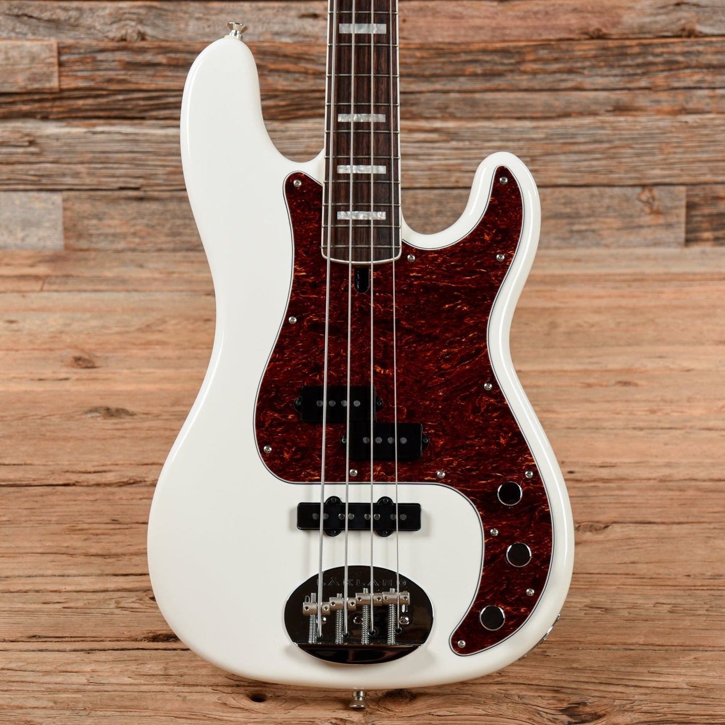 Lakland Skyline 44-64 Custom PJ White Bass Guitars / 4-String