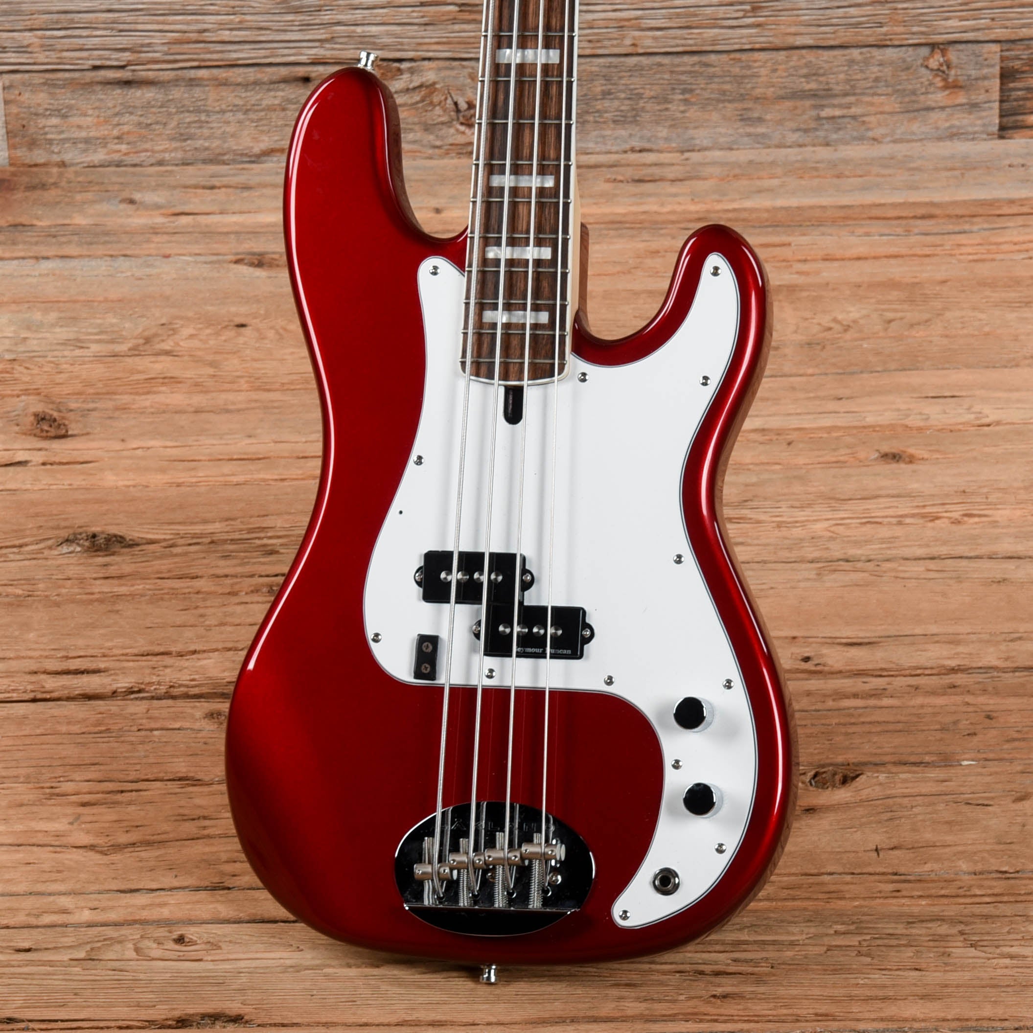 Lakland Skyline 44-64 Red Bass Guitars / 4-String