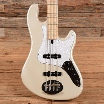 Lakland Skyline DJ-4 Darryl Jones Signature 4-String White Pearl 2020 Bass Guitars / 4-String